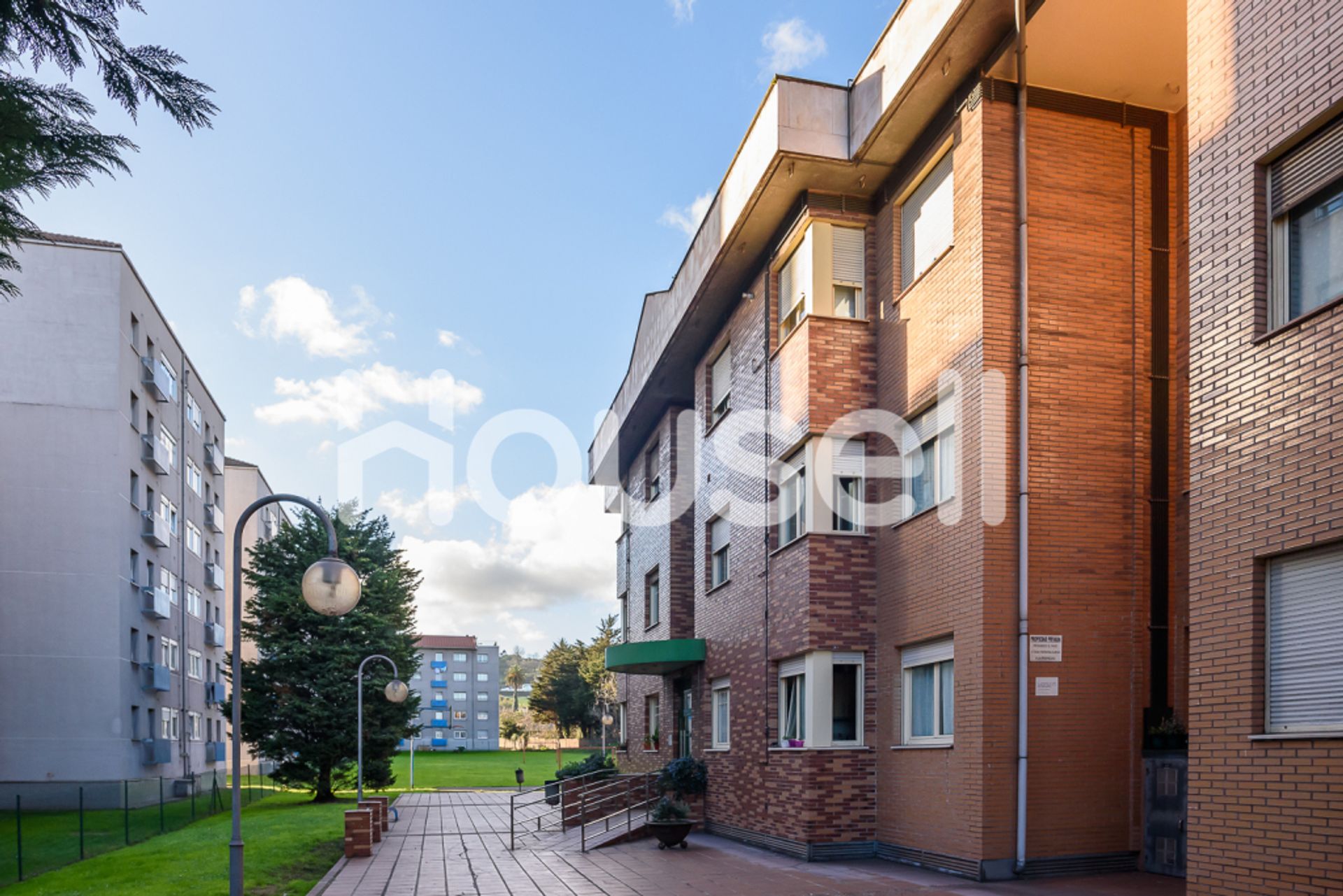 Condominium dans Gijón, Principado de Asturias 11523432