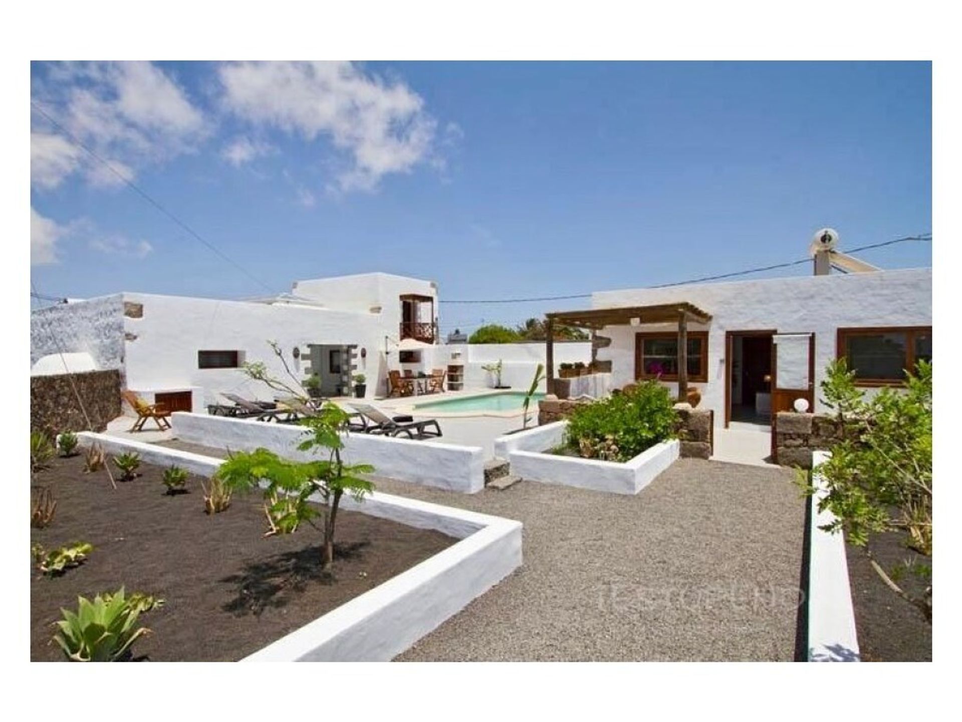 Residential in Playa Blanca, Canarias 11523663