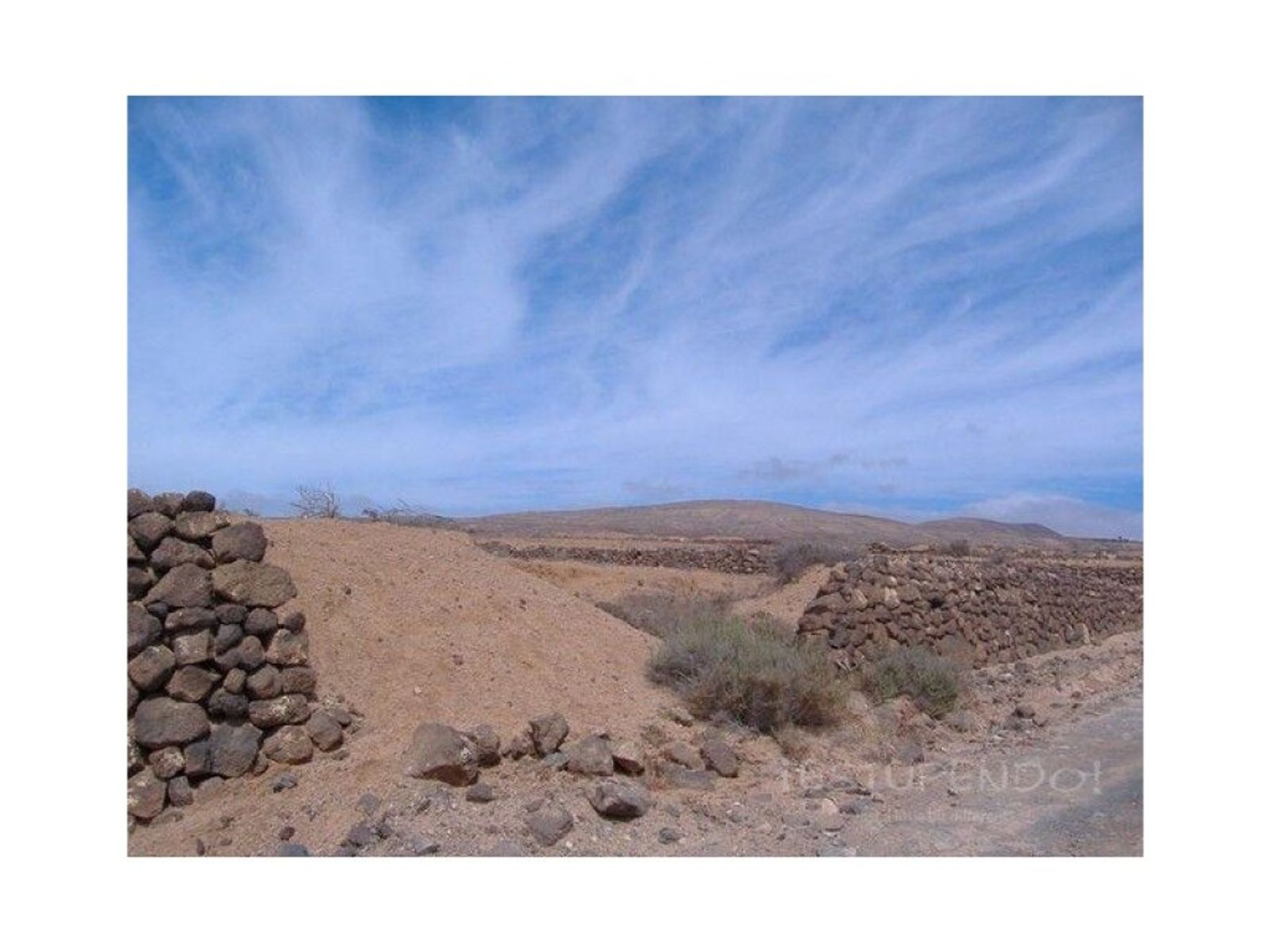 Terre dans Ouga, les îles Canaries 11523671