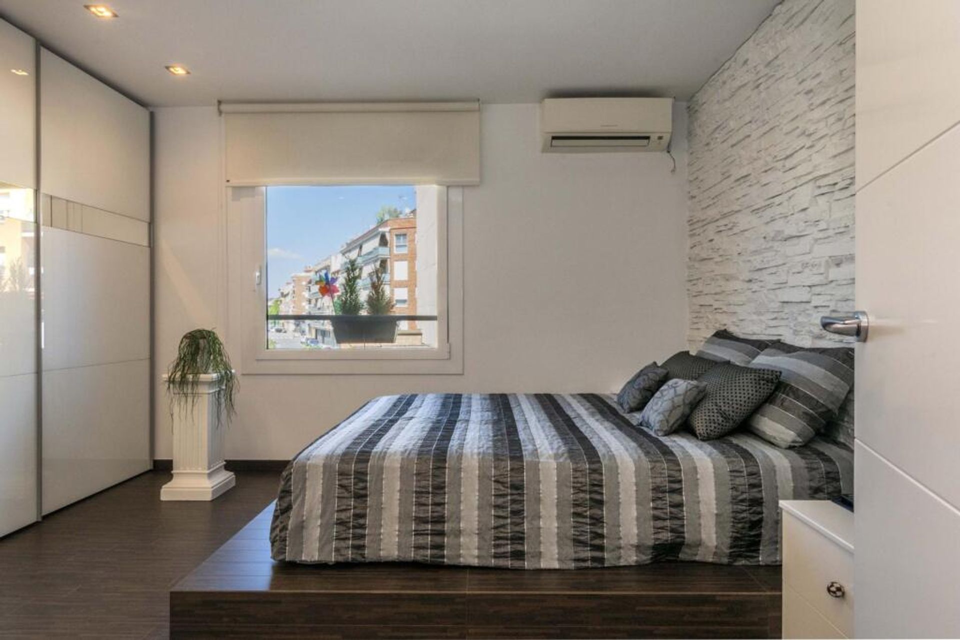 Condominio en , Catalonia 11523701