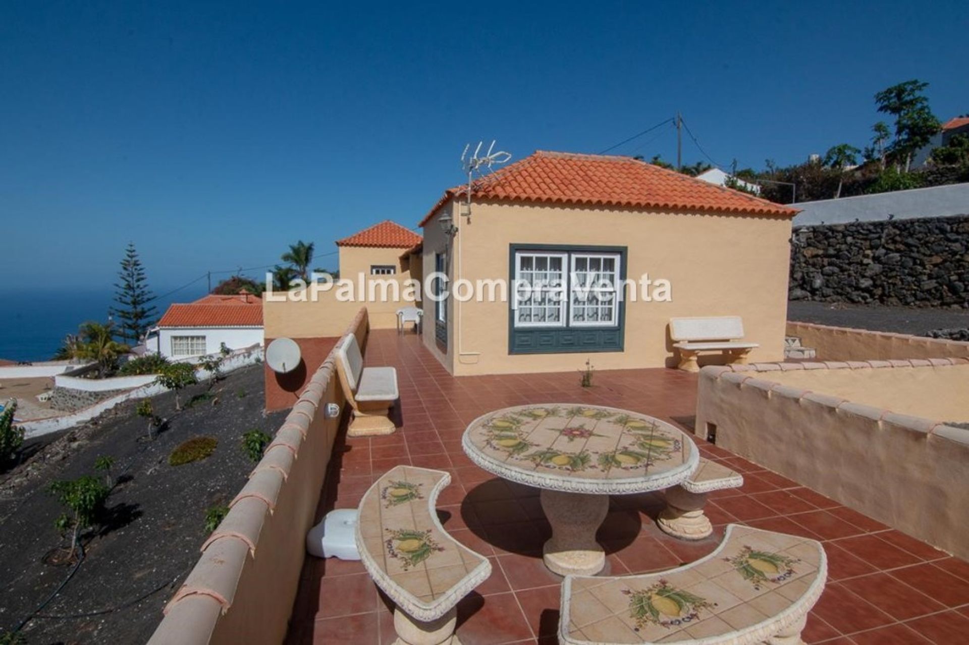 Rumah di Los Quemados, Canarias 11523853