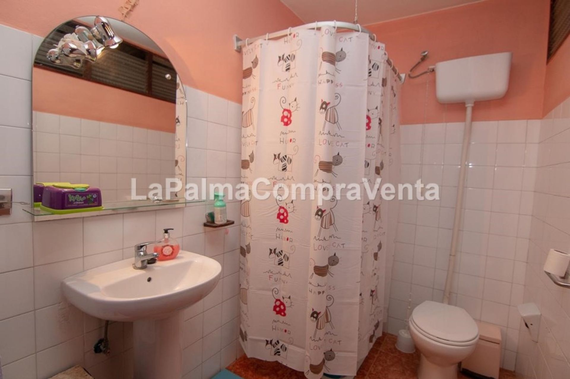 بيت في Santa Cruz de la Palma, Canarias 11523861