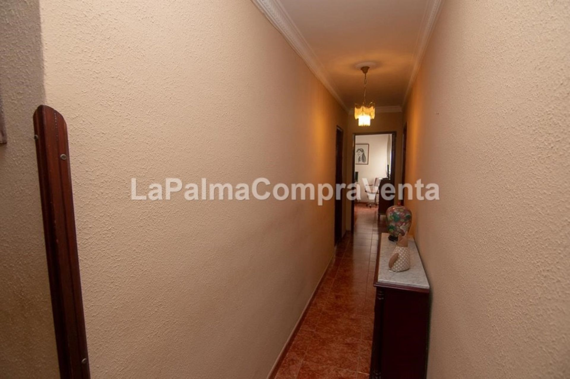 بيت في Santa Cruz de la Palma, Canarias 11523861