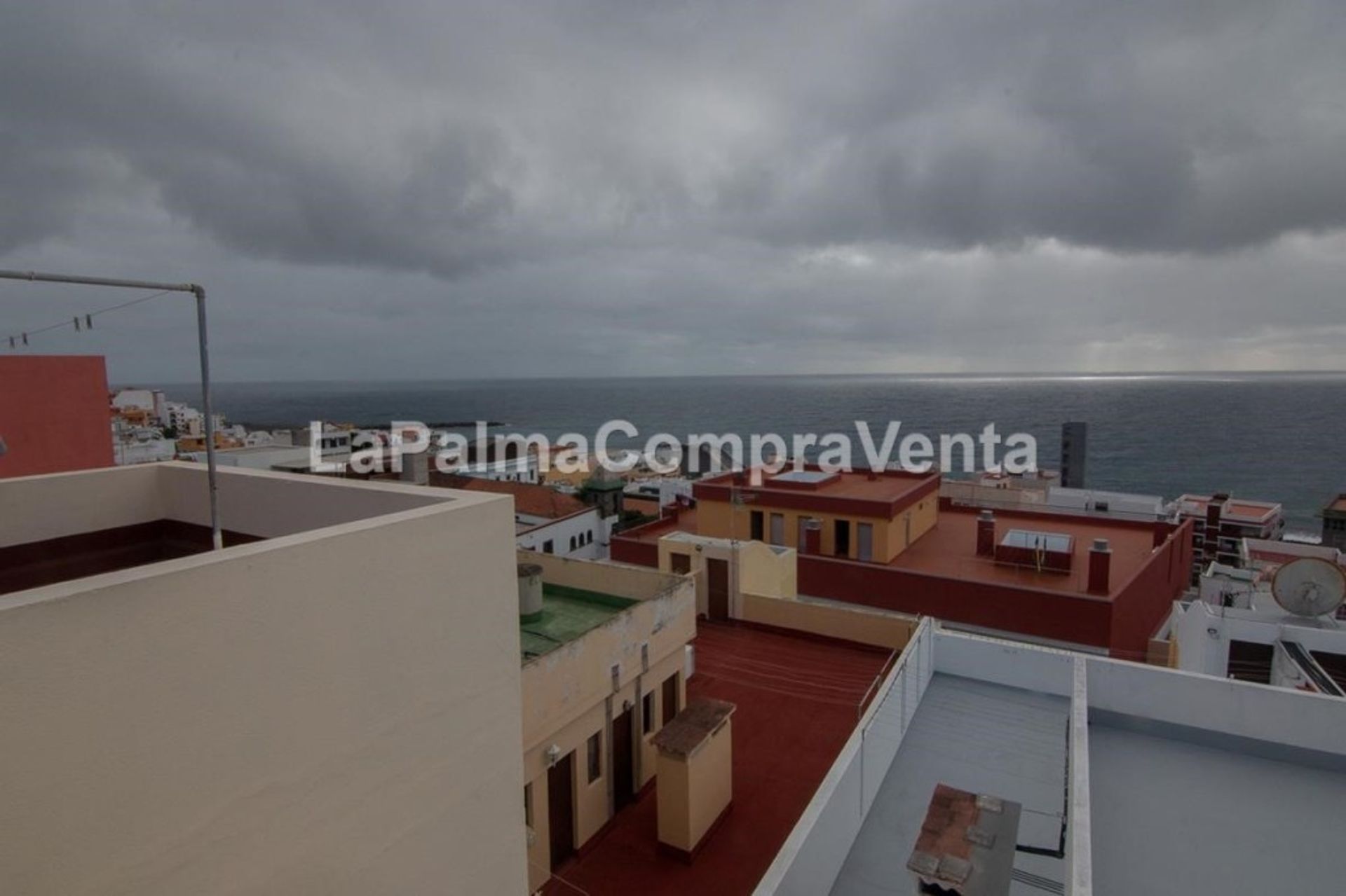 بيت في Santa Cruz de la Palma, Canarias 11523861