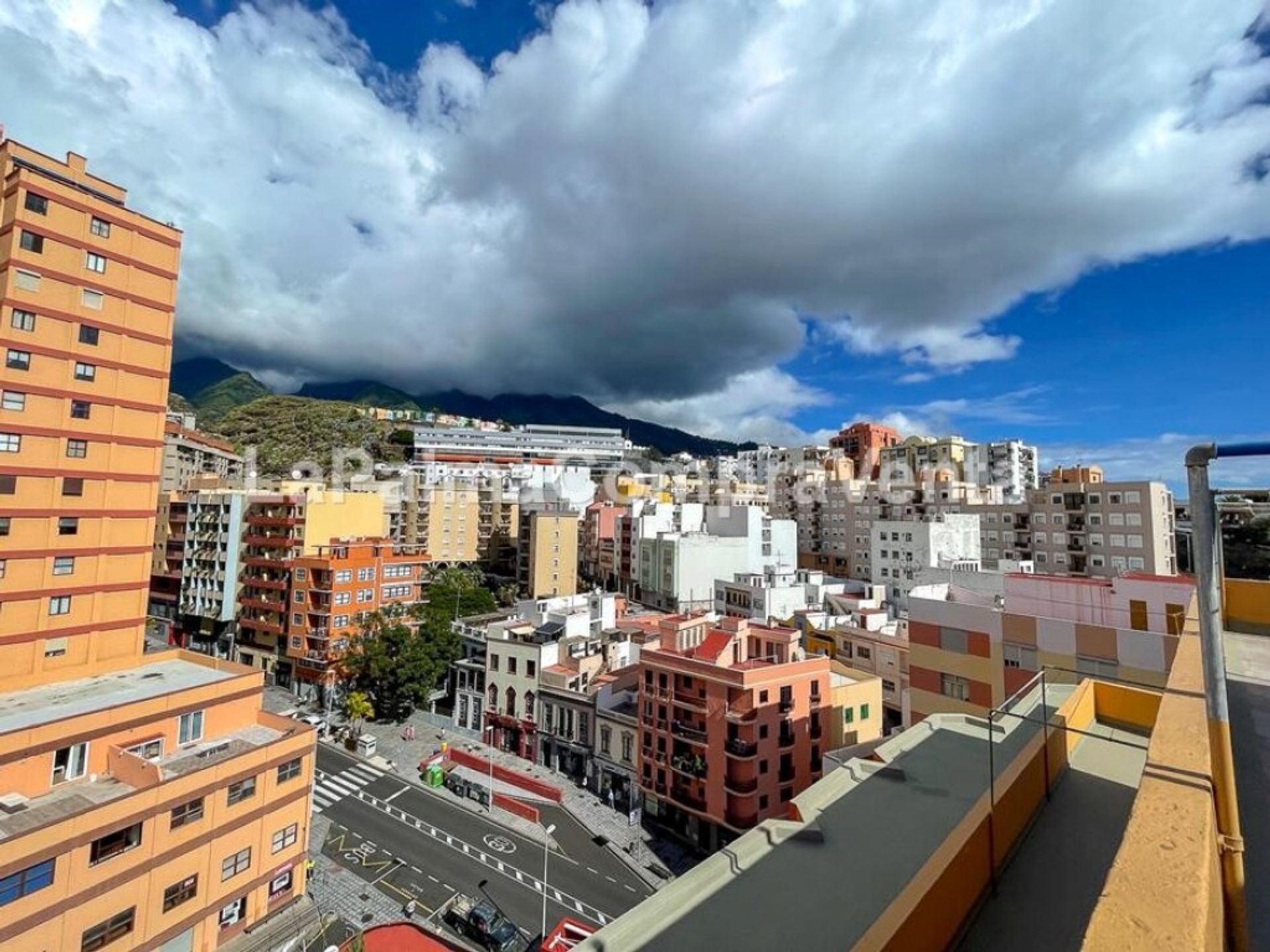 Condominio nel Santa Cruz de la Palma, Canarias 11523895