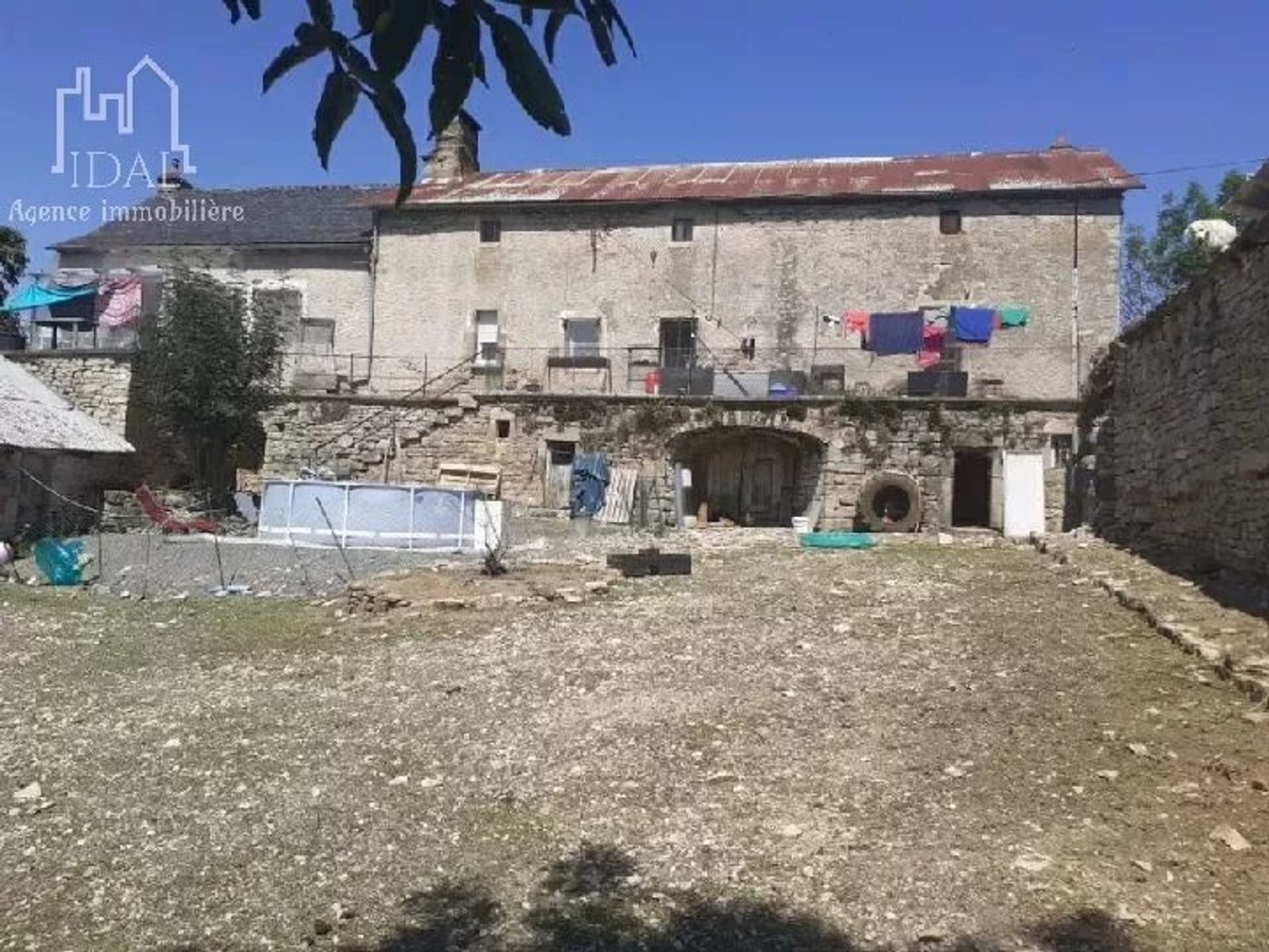 Rumah di Millau, Lozère 11523986