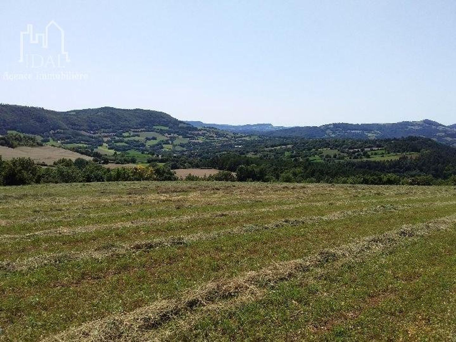 Rumah di Millau, Lozère 11523986