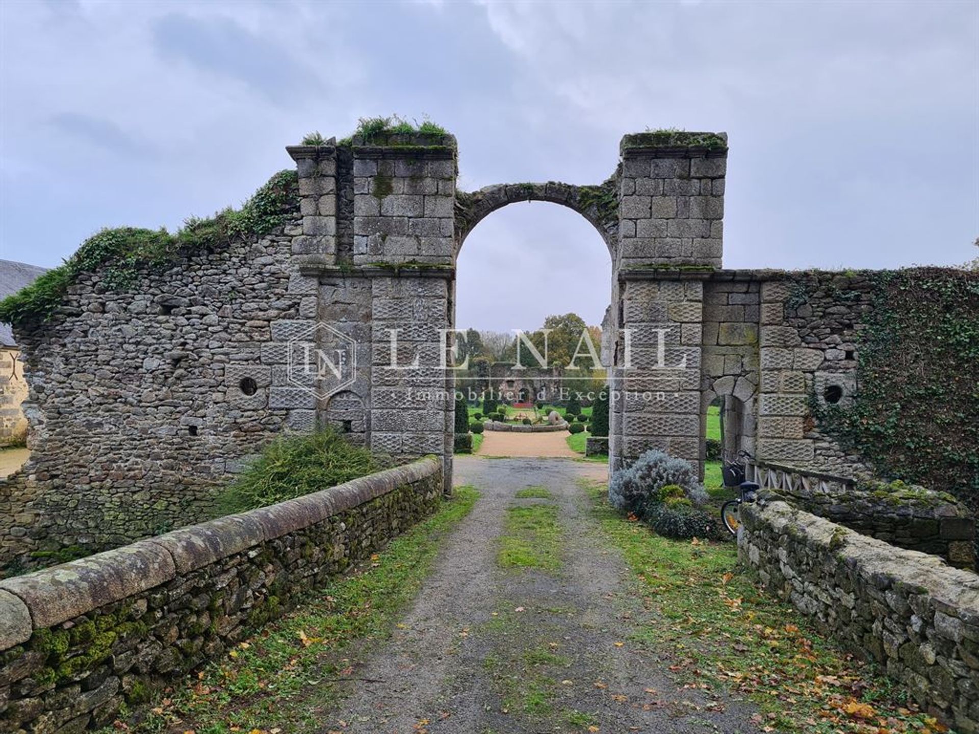 Rumah di Etouar, Nouvelle-Aquitaine 11524344