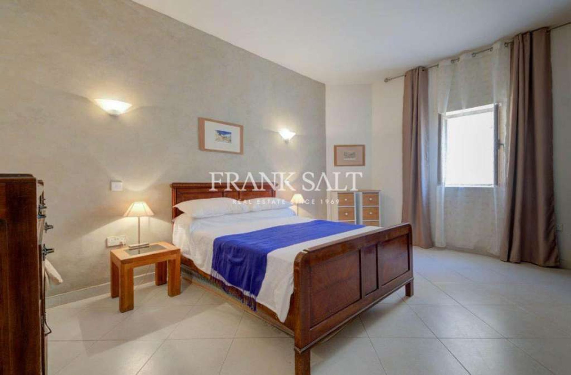 Condominium in San Giljan, San Giljan 11524481