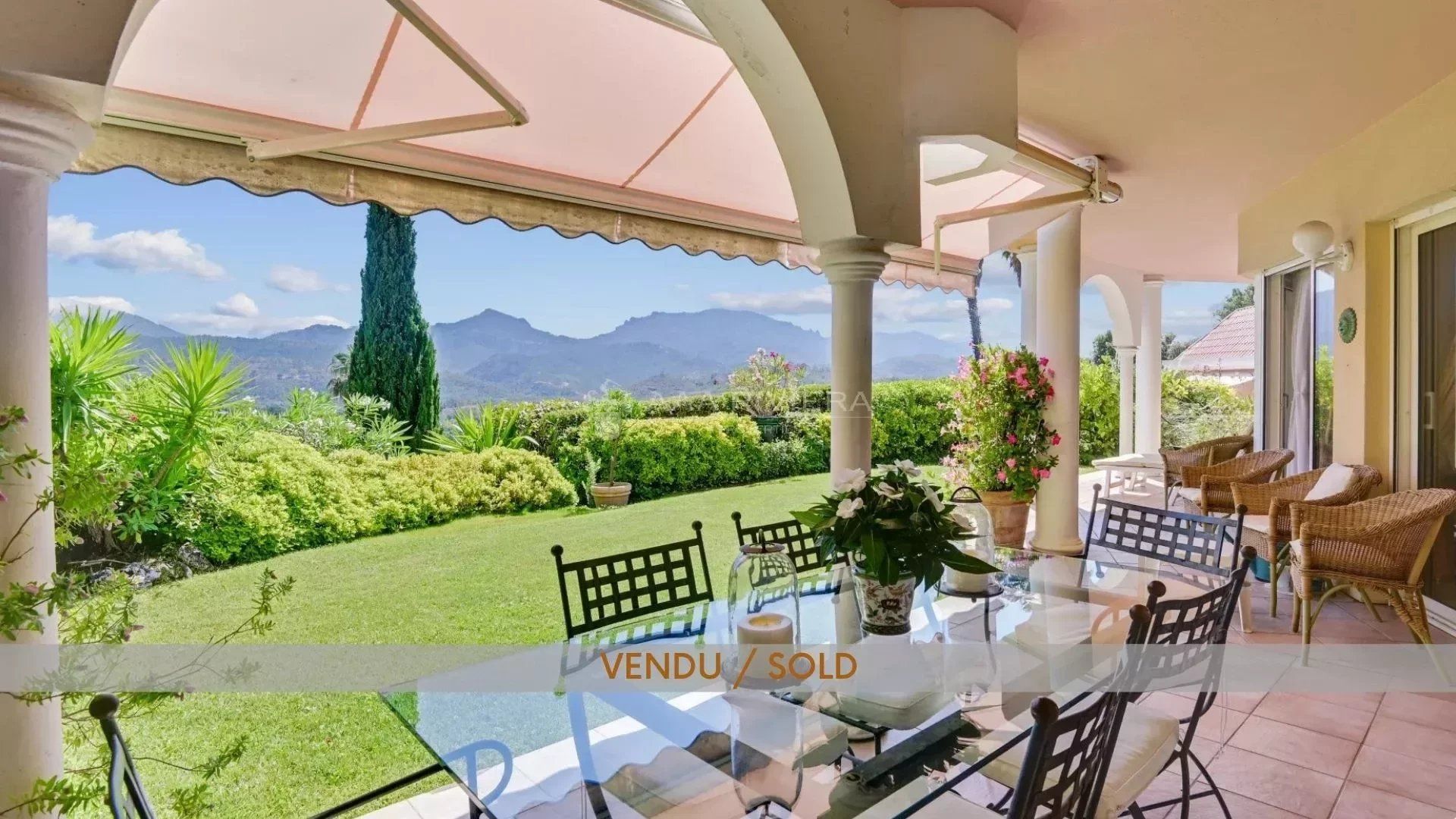 Residenziale nel Mandelieu-la-Napoule, Alpes-Maritimes 11524777