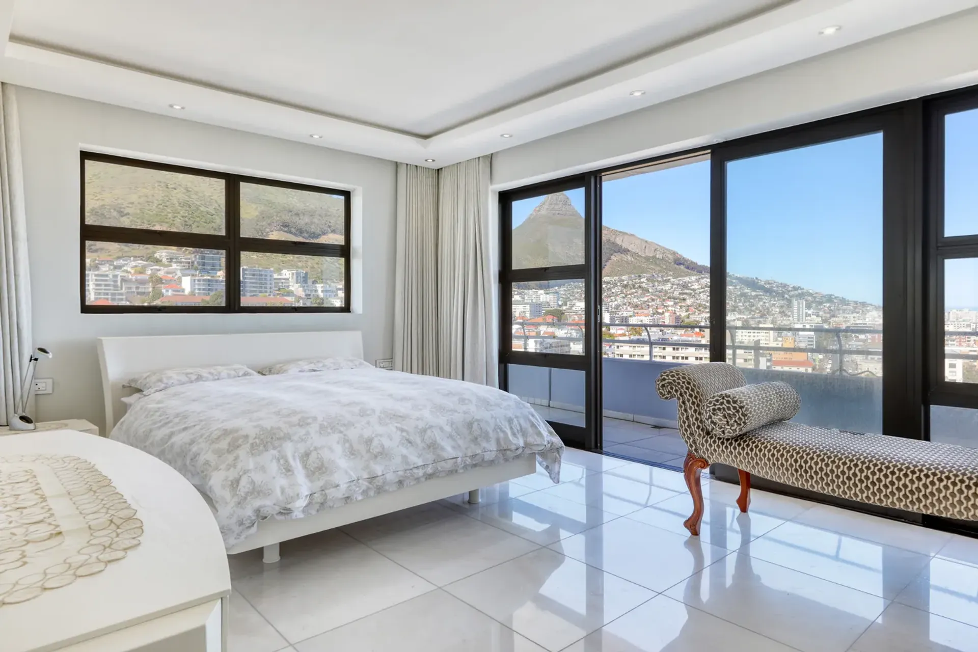 Συγκυριαρχία σε Cape Town, 191 Beach Road 11525026