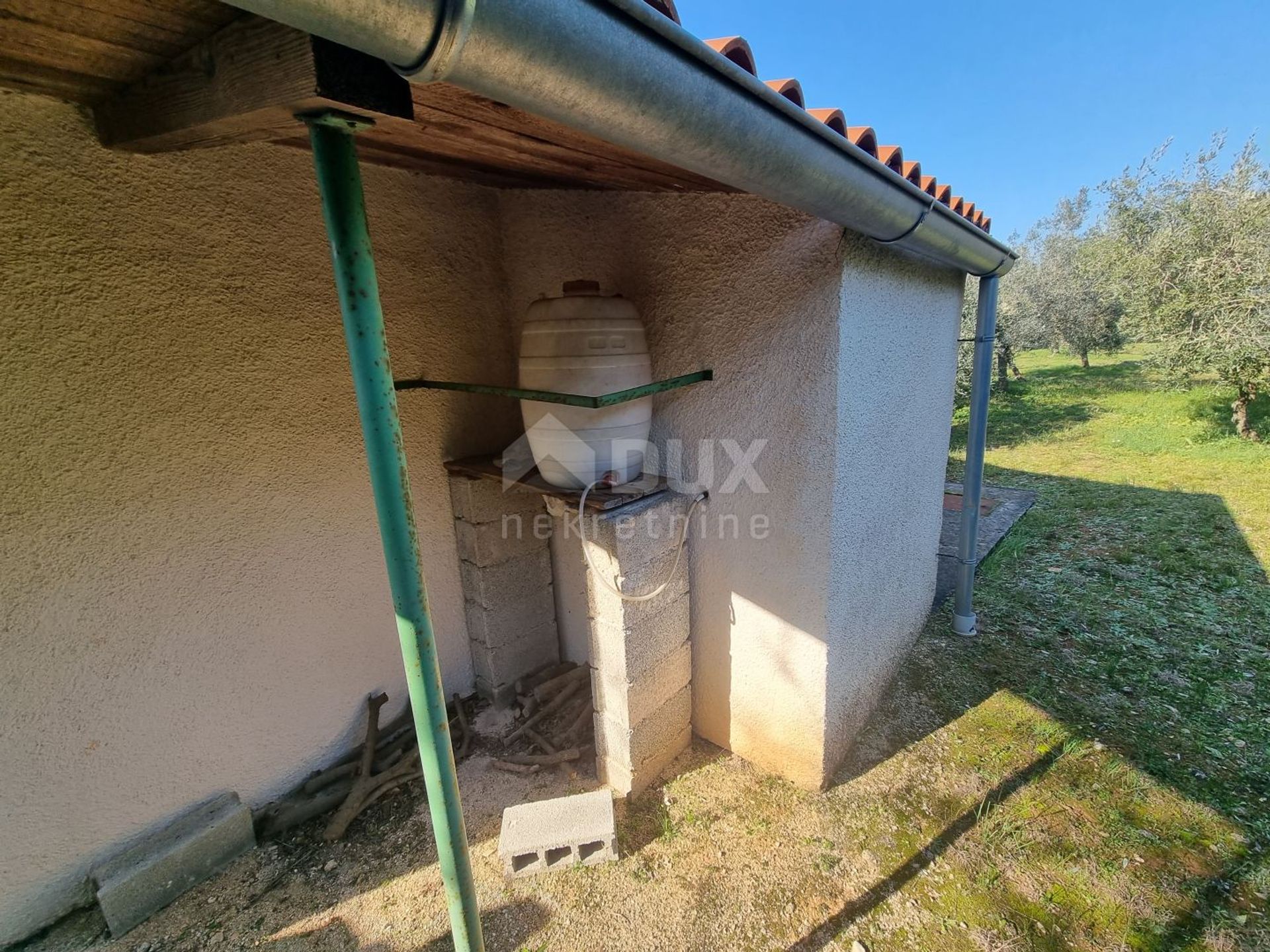 الأرض في Fažana, Istria County 11525156