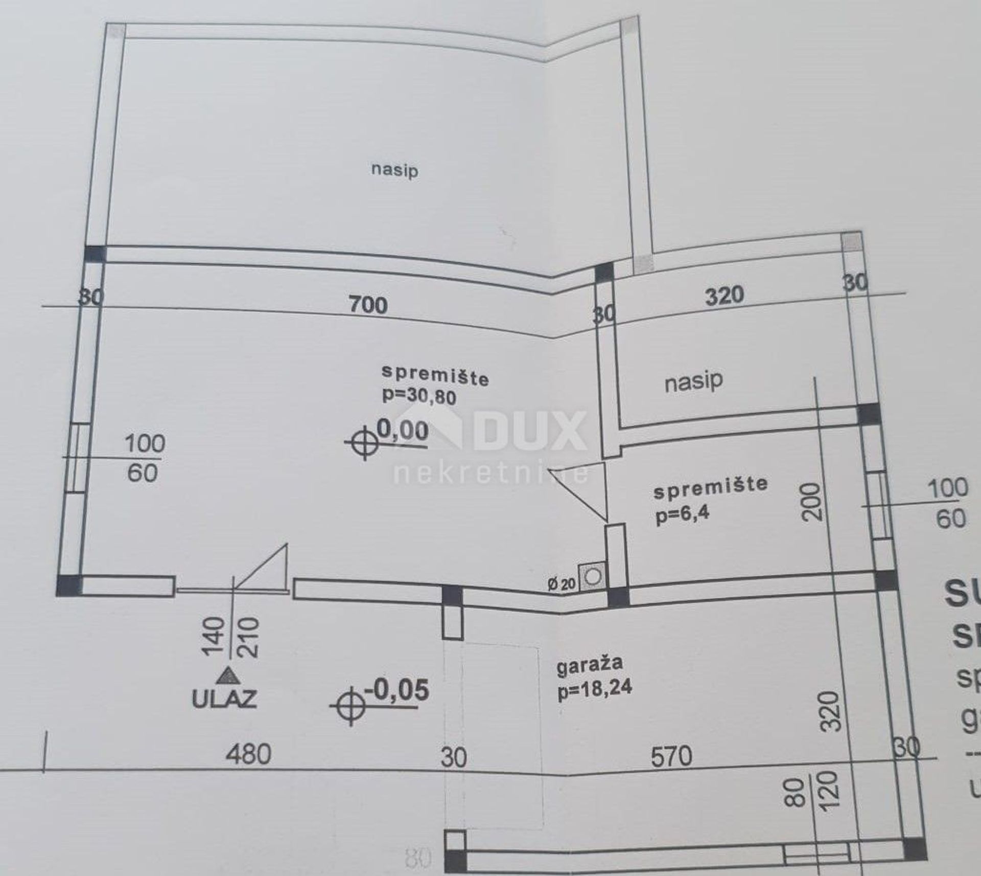 casa en Svetvinčenat, Istria County 11525167