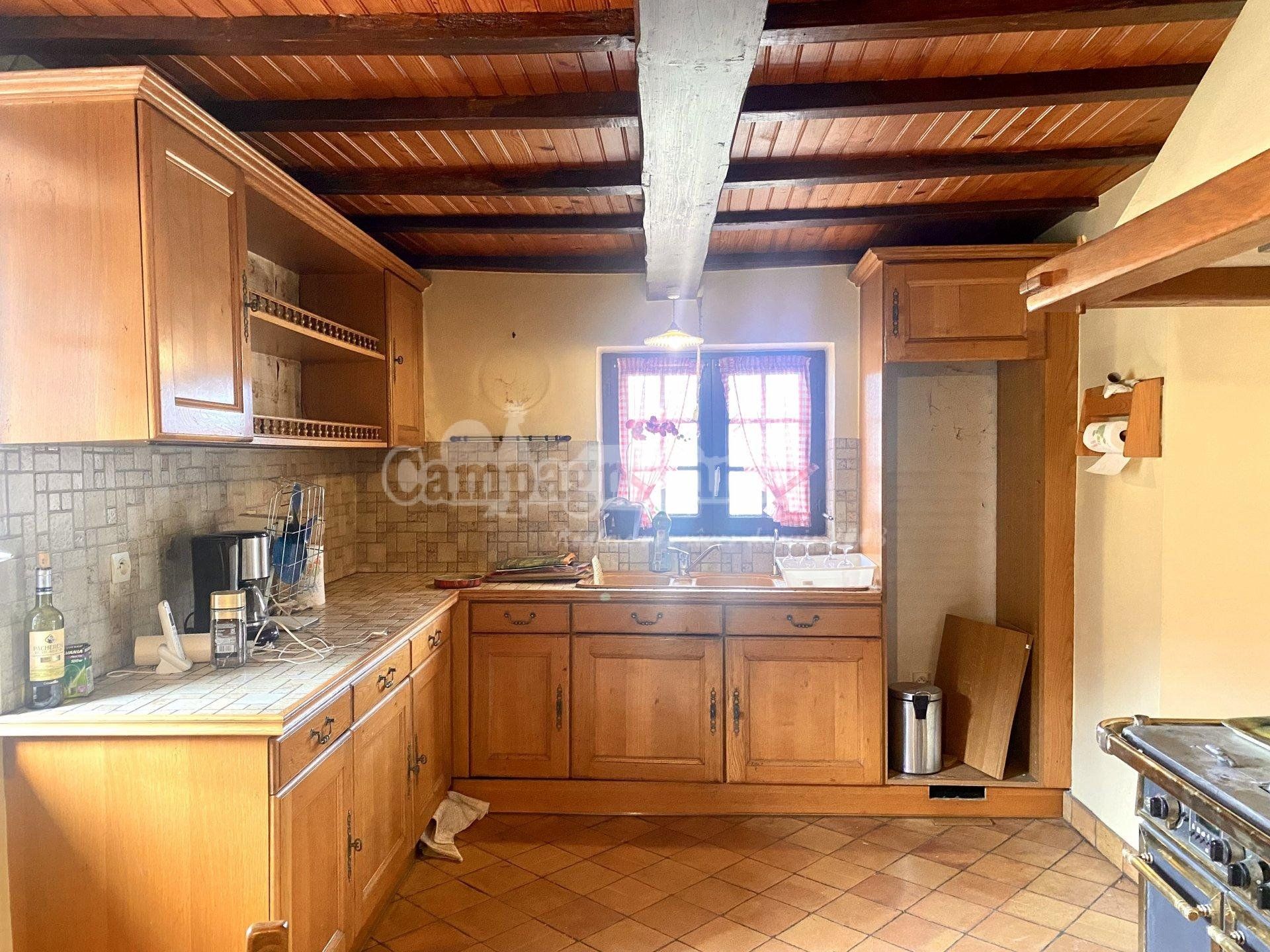 casa no Saint-Forgeux, Auvergne-Rhone-Alpes 11525455