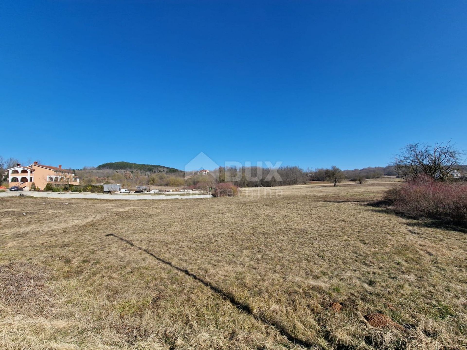 土地 在 Motovun, Istria County 11525727