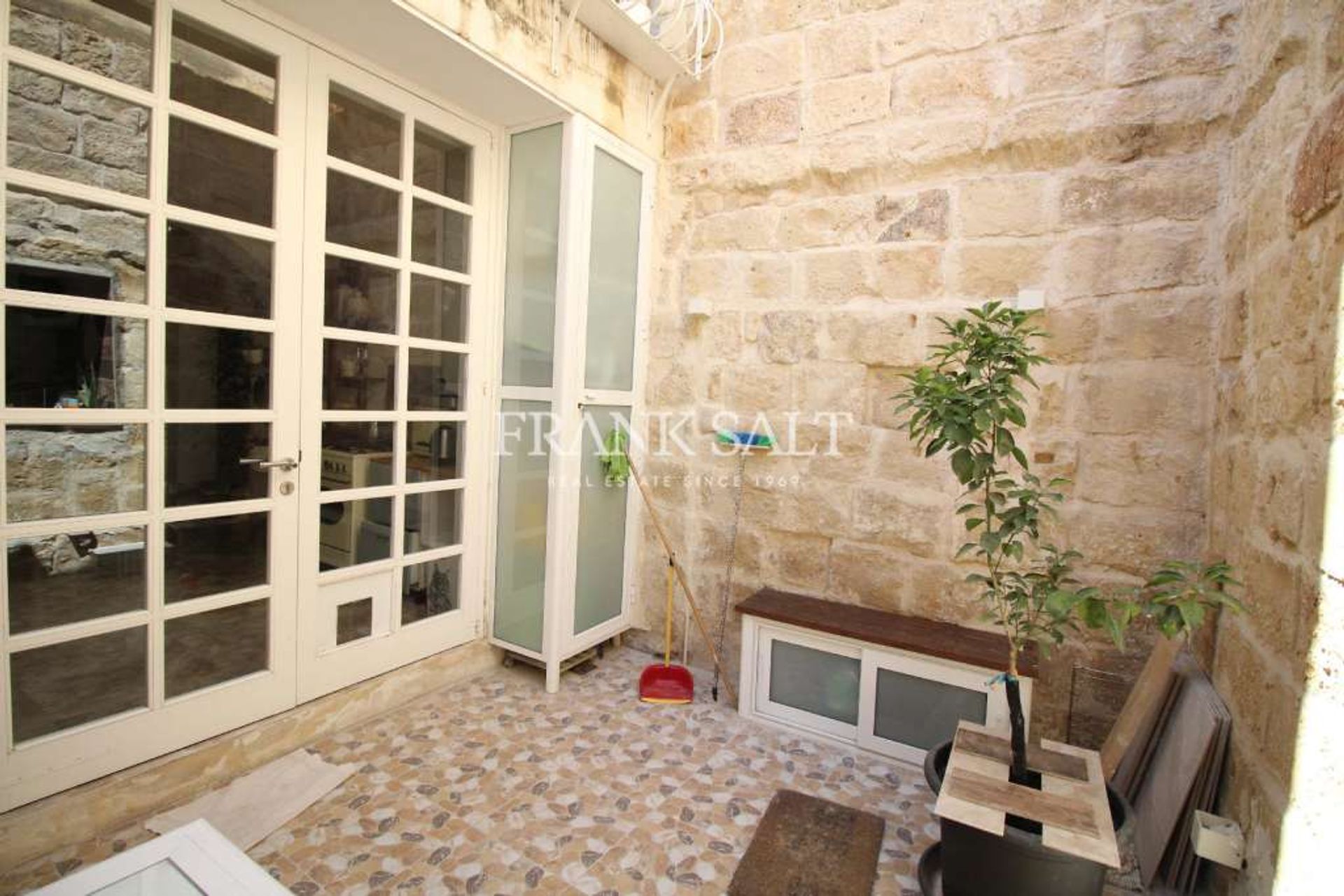 Rumah di Qormi,  11526006