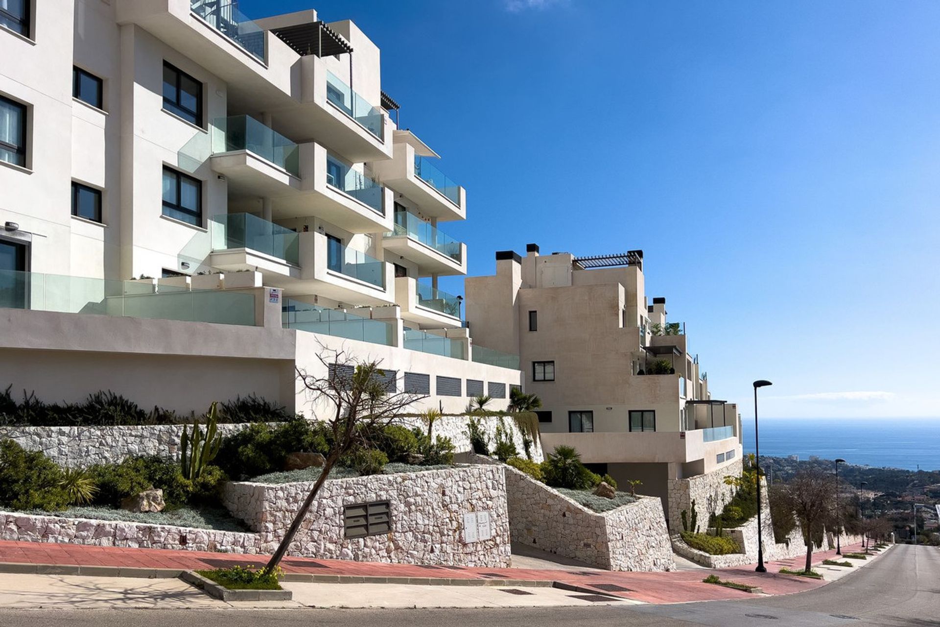 Condominium in Arroyo de la Miel, Andalusia 11526460