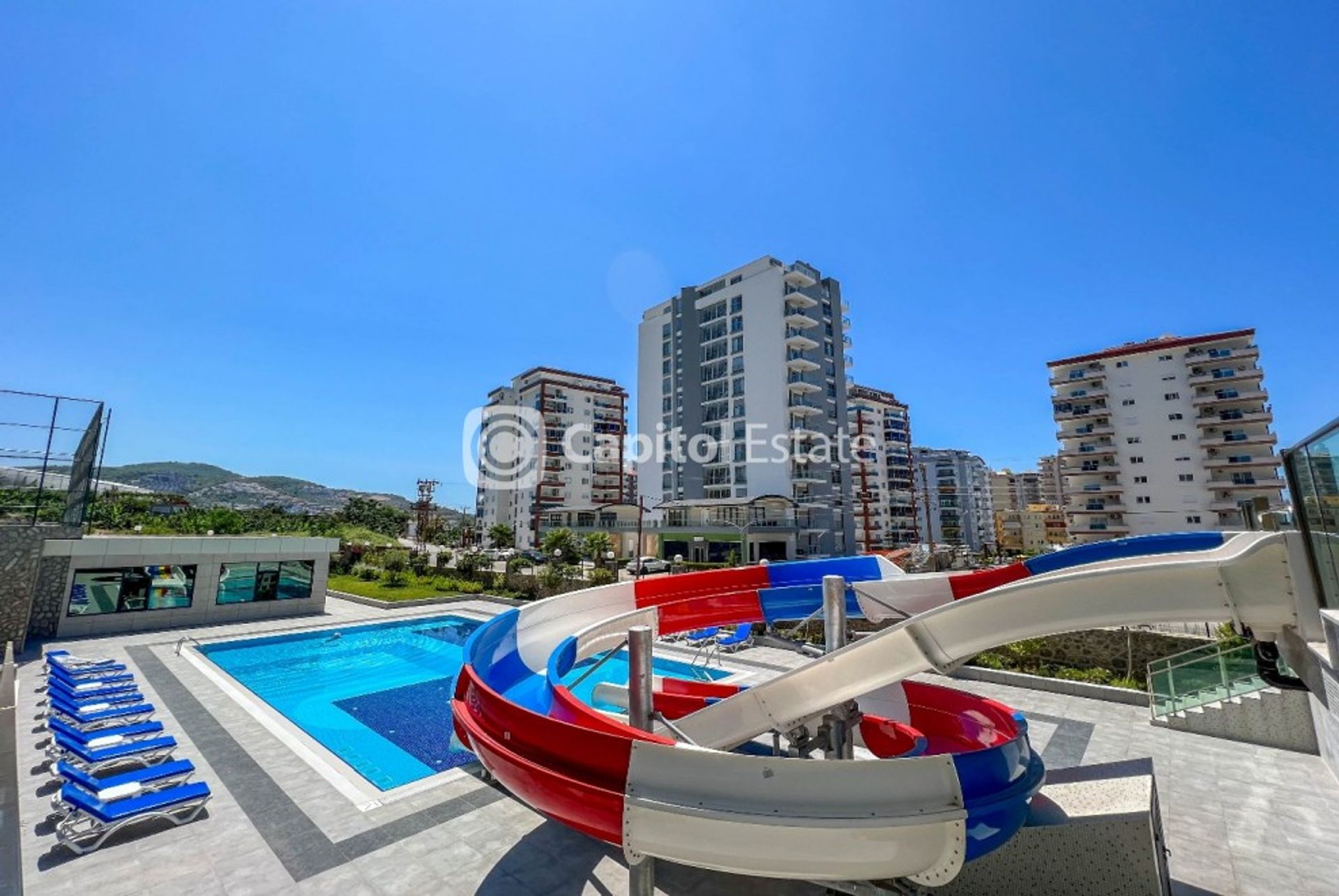 Condominium dans Mahmutlar, Antalya 11526747