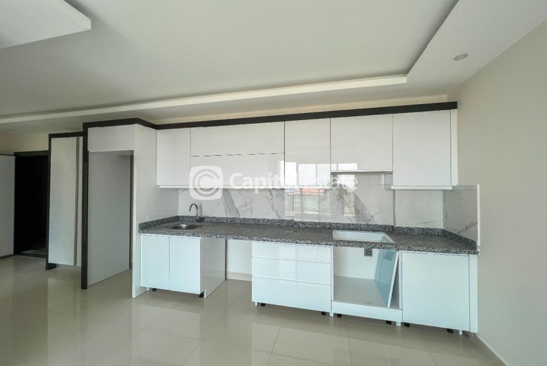 Condominium dans Mahmutlar, Antalya 11526747