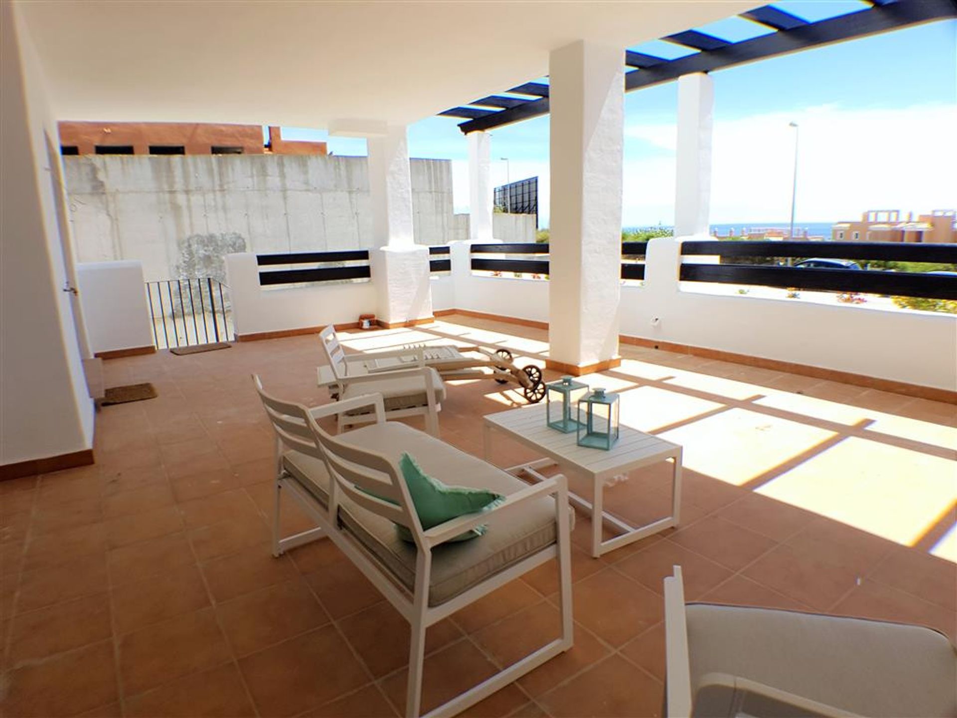 Condominium dans San Luis de Sabinillas, Andalousie 11526794