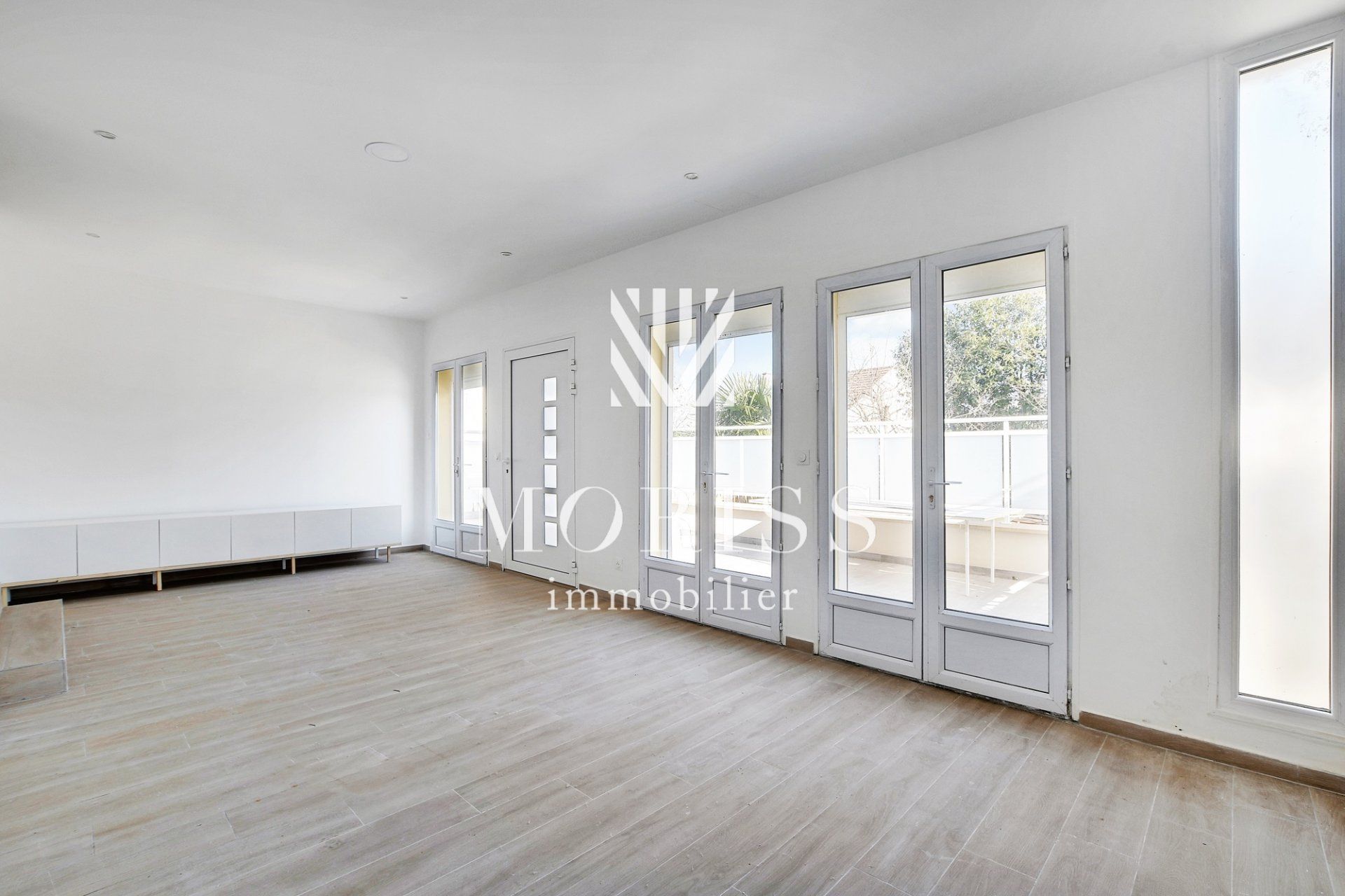 קוֹנדוֹמִינִיוֹן ב Fontenay-sous-Bois, Ile-de-France 11526927