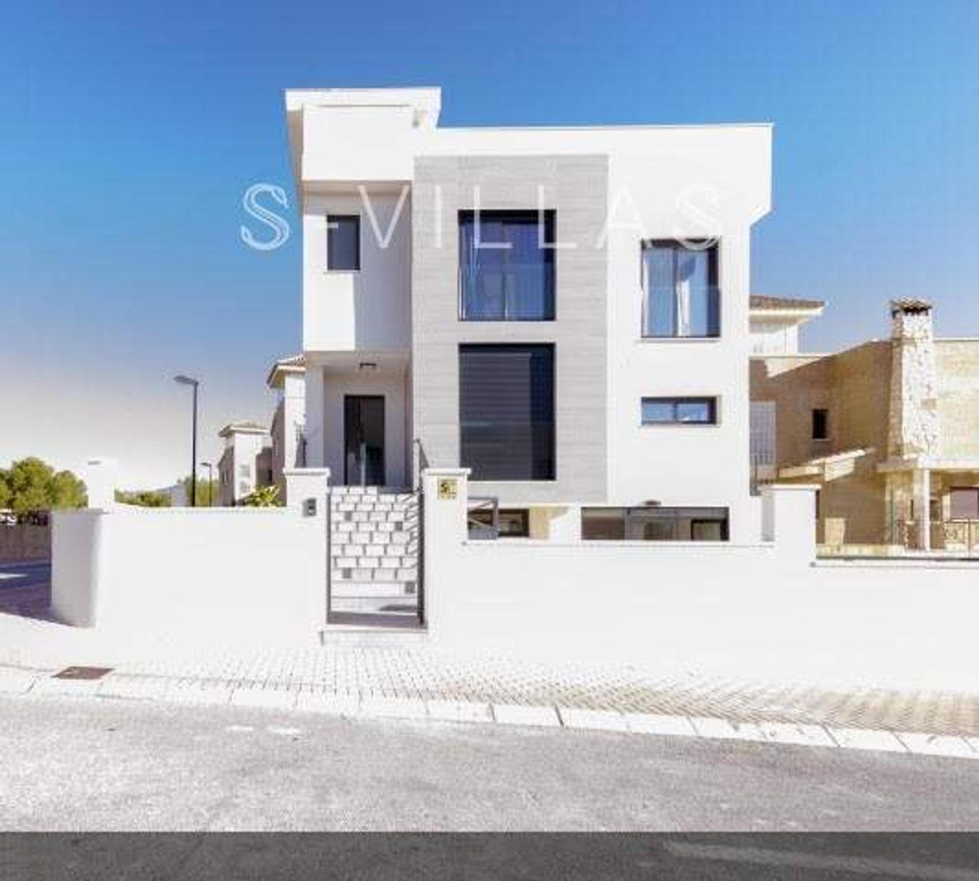 rumah dalam La Nucia, Valencia 11527995