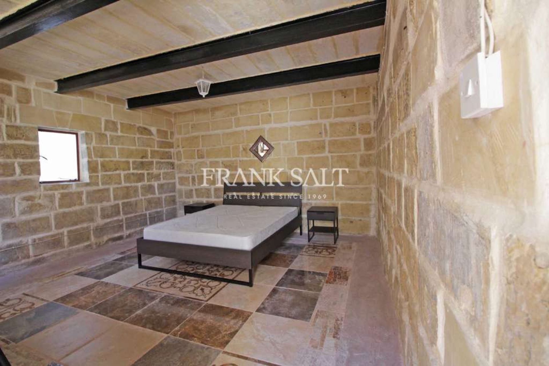 Hus i Senglea, Isla 11528068