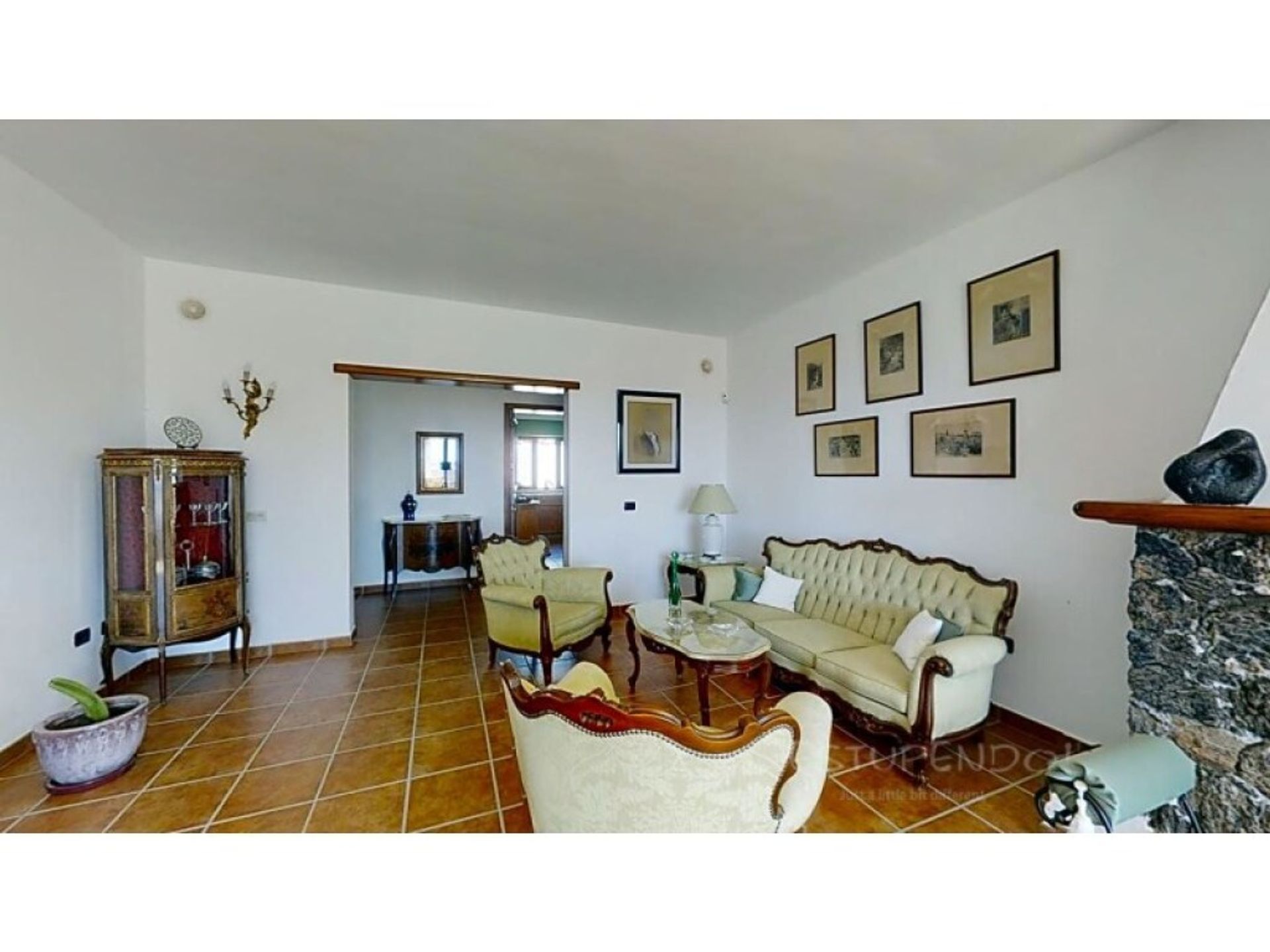 Casa nel Barriada Meadero de la Reina, Andalucía 11528215