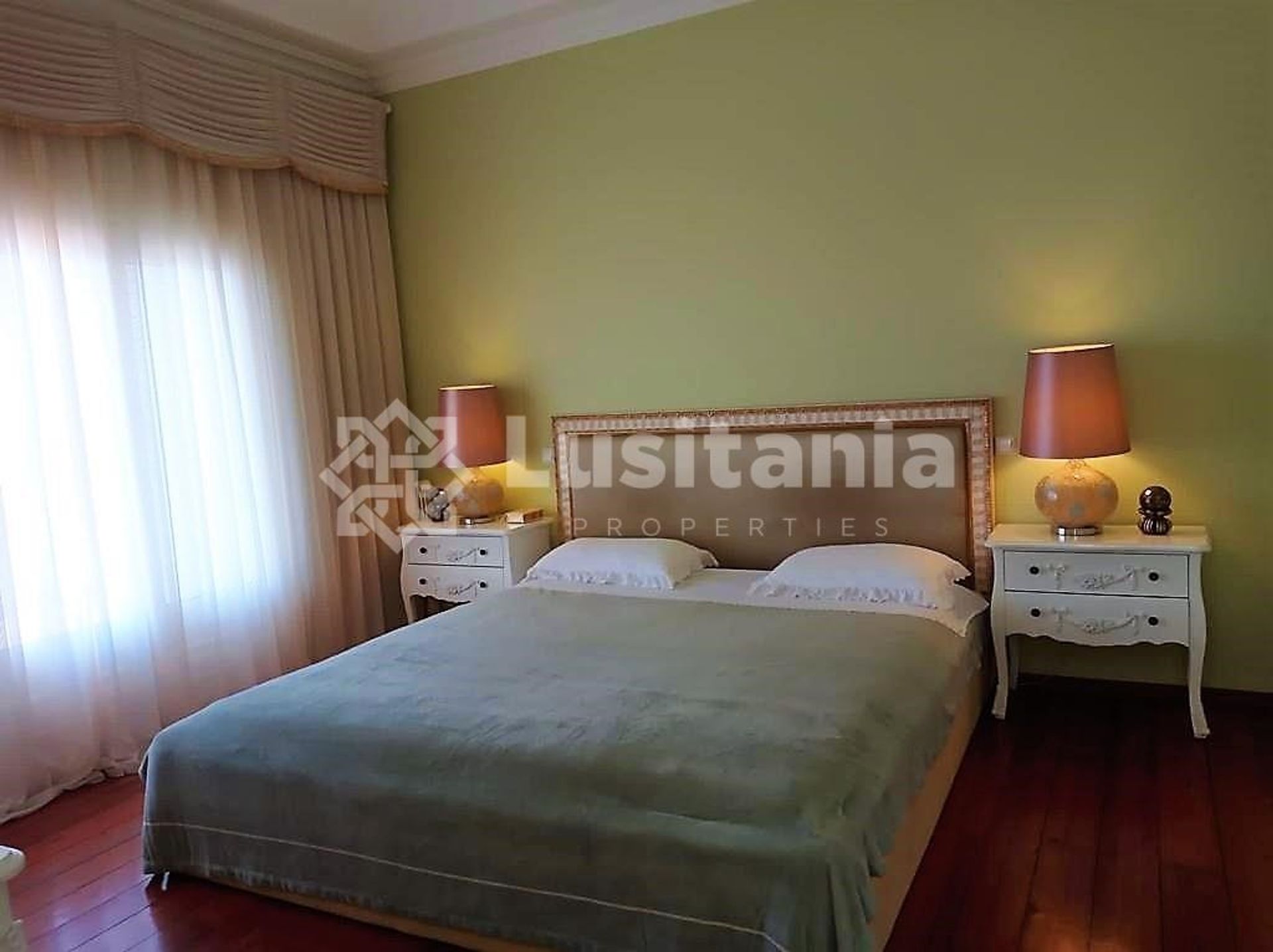 House in Albufeira, Faro District 11528475