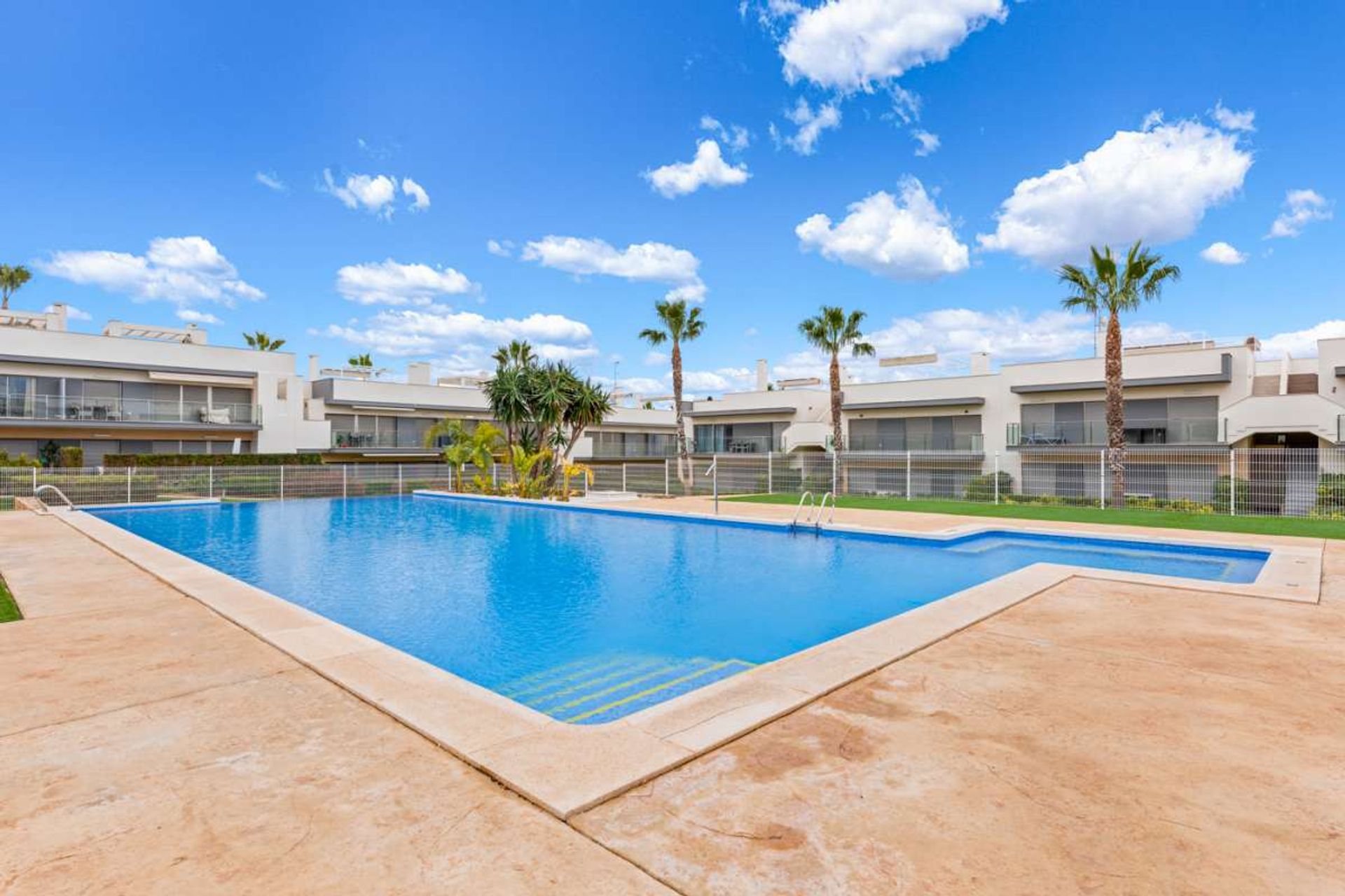 Condominium in Benejuzar, Valencia 11528630