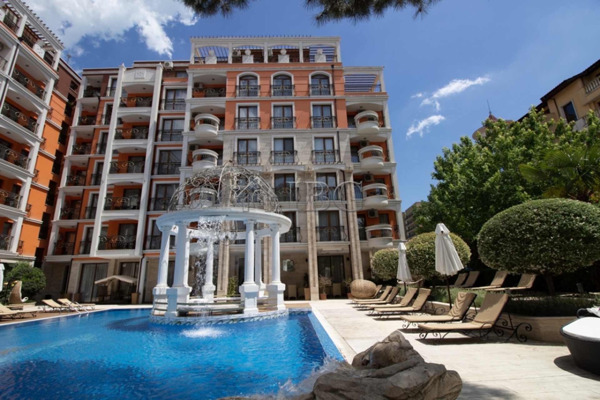 Condominio en Sunny Beach, Burgas 11529059