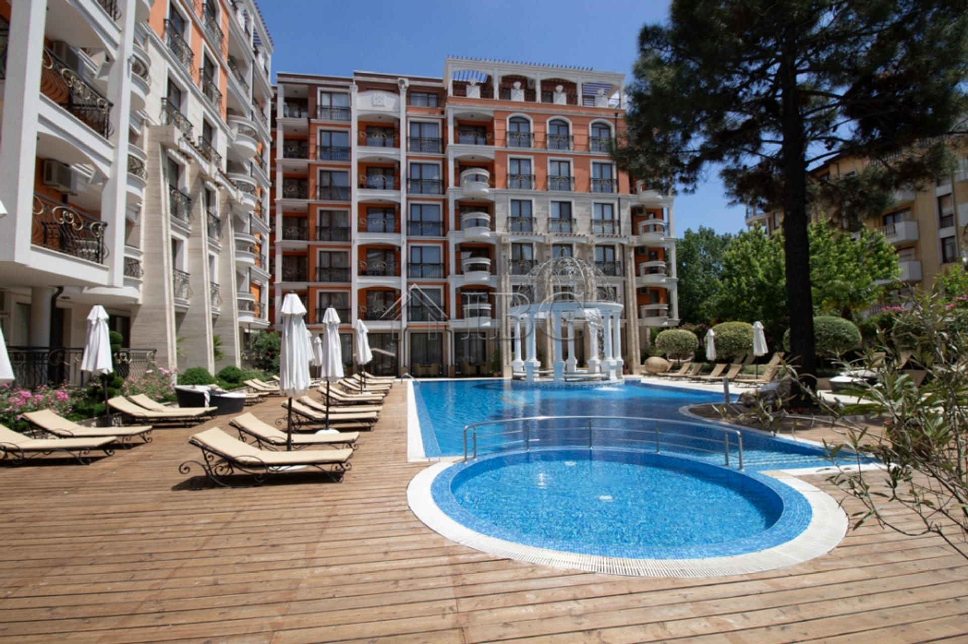 Condominio en Sunny Beach, Burgas 11529059