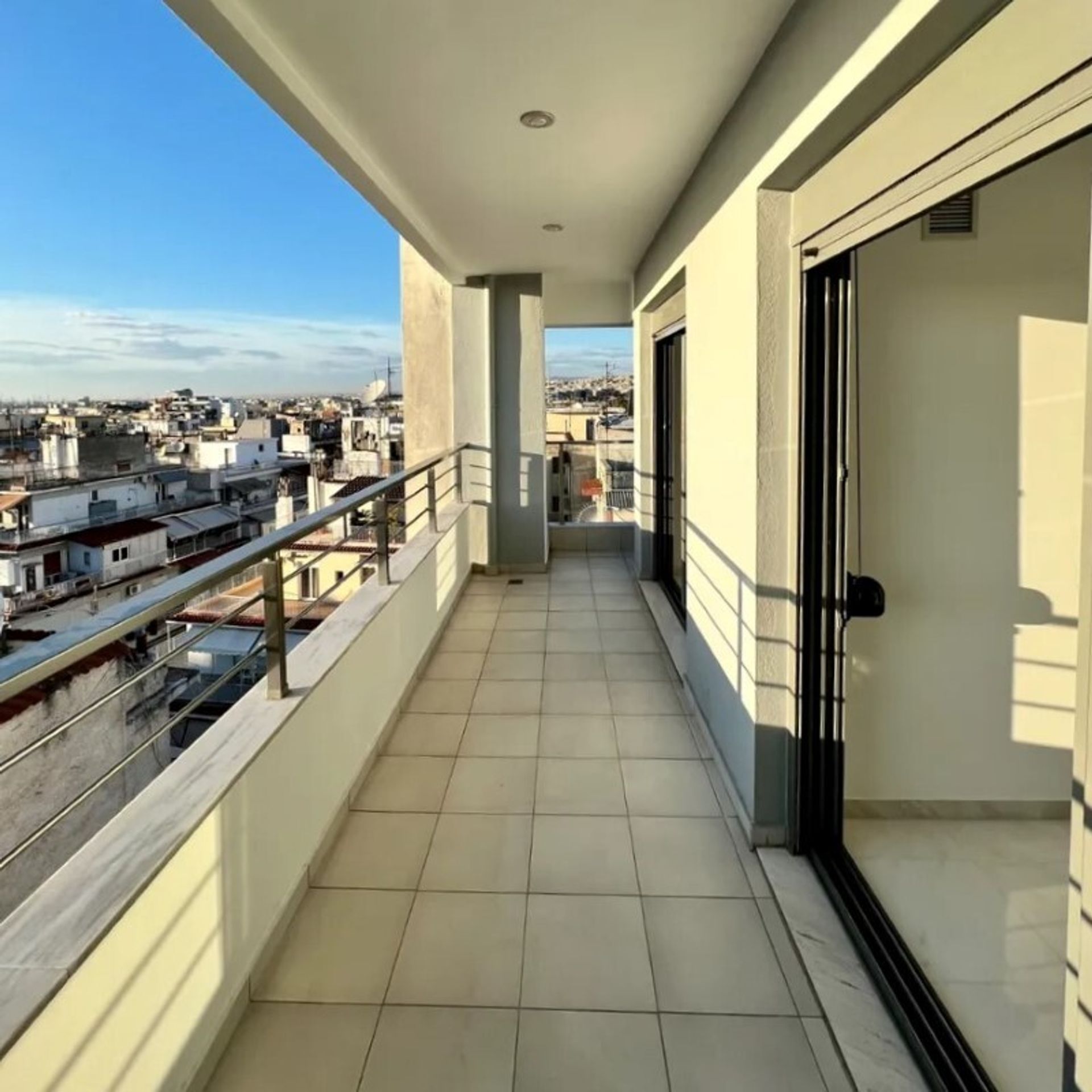 Condominium dans Thessaloniki,  11529629