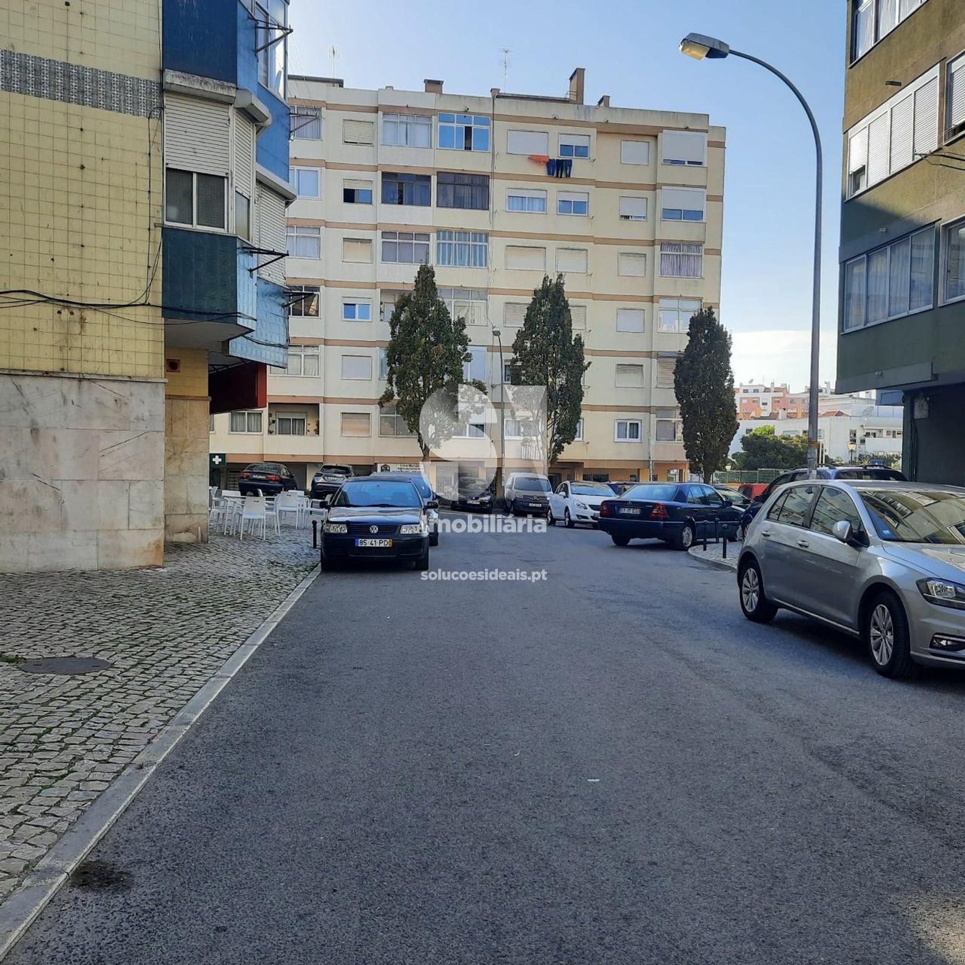 Muu sisään Linda-a-Velha, Lisbon 11530252