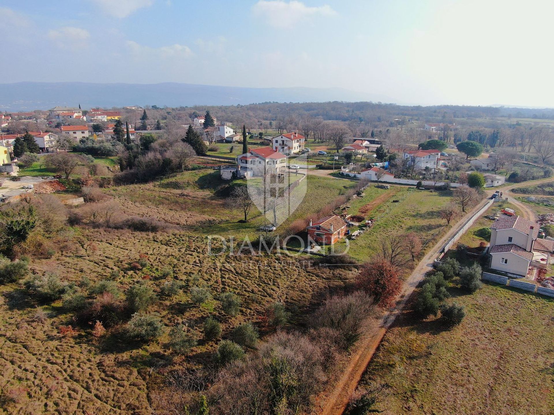 Land in Barban, Istria County 11530619