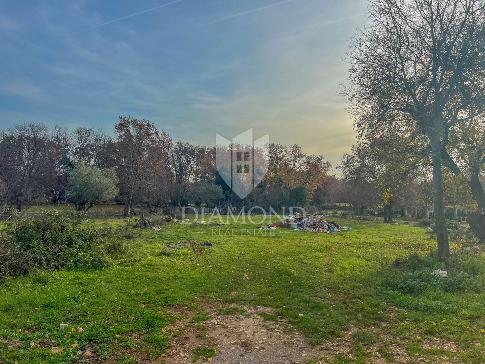 Land in Brtonigla, Istria County 11530818