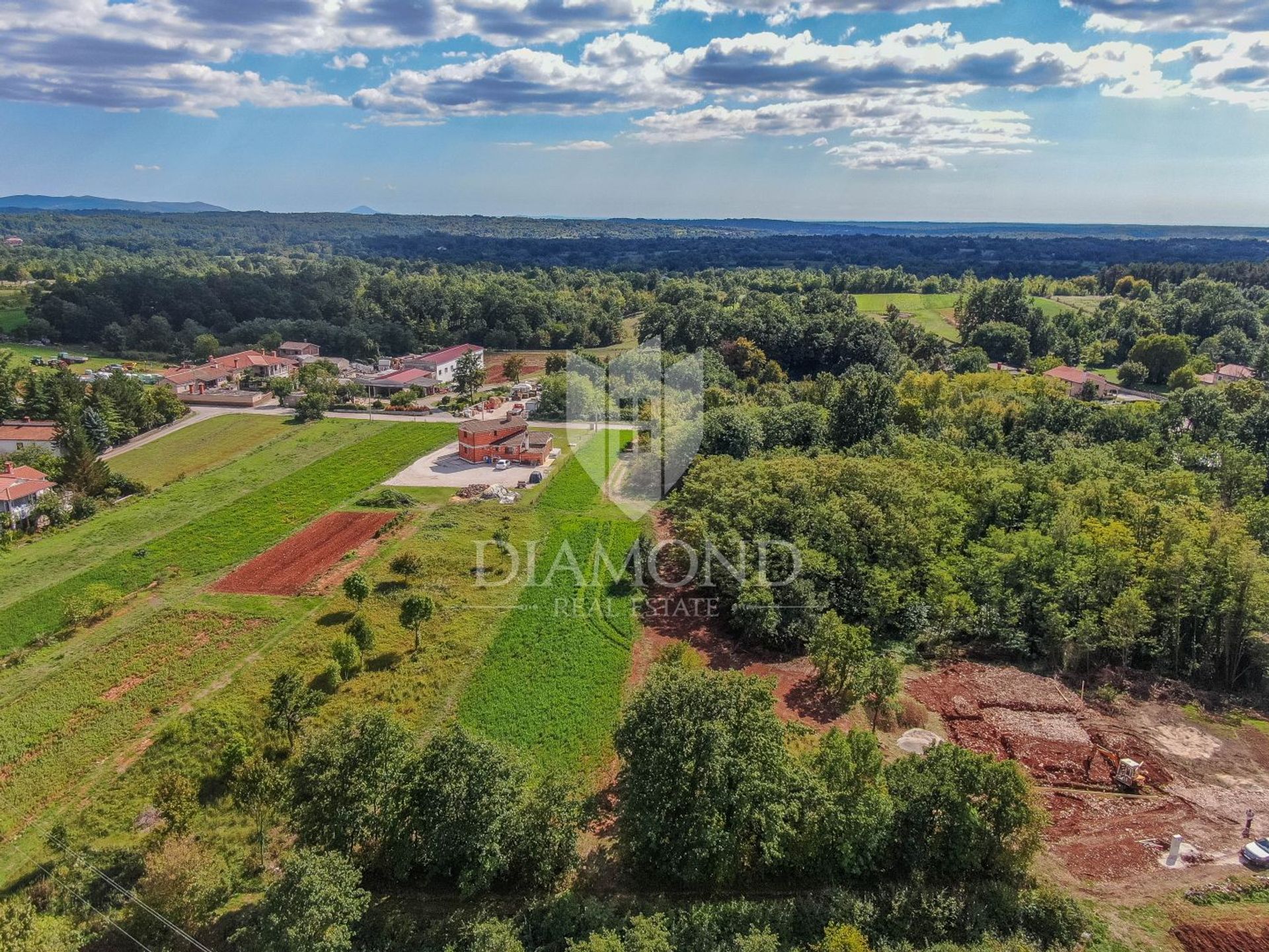 Land in Žminj, Istria County 11531331