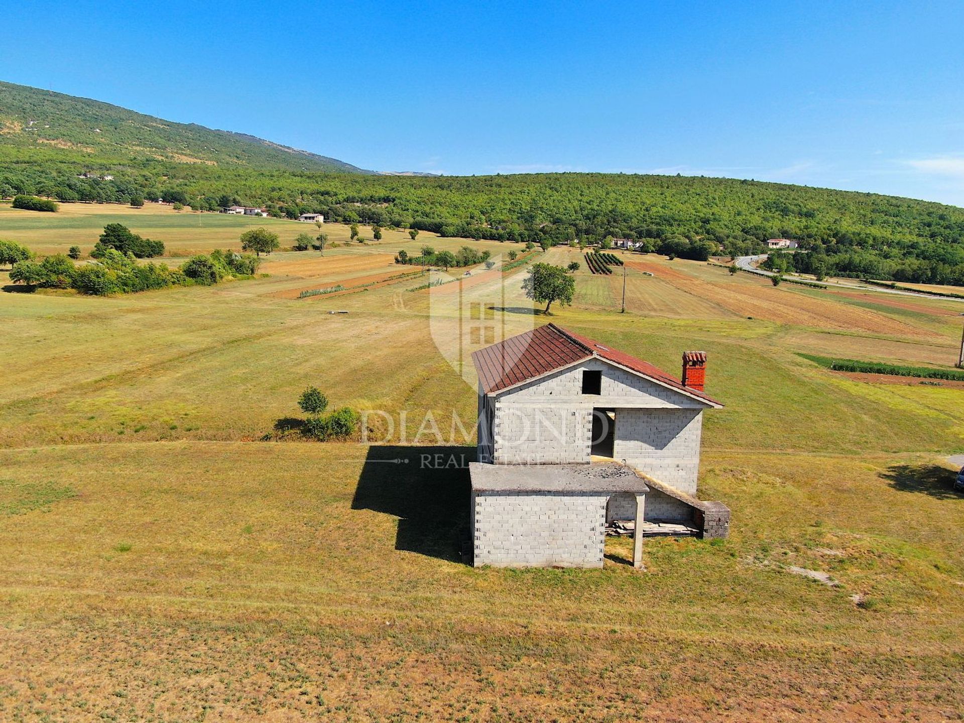 بيت في Boljun, Istarska Zupanija 11531623