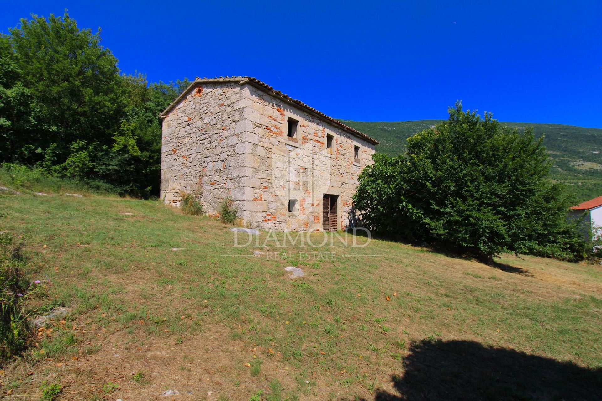 Hus i Kršan, Istria County 11531792