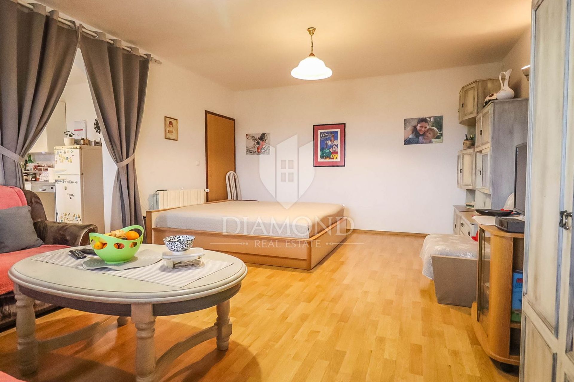 Condominium dans Rovinjsko Selo, Istria County 11532178