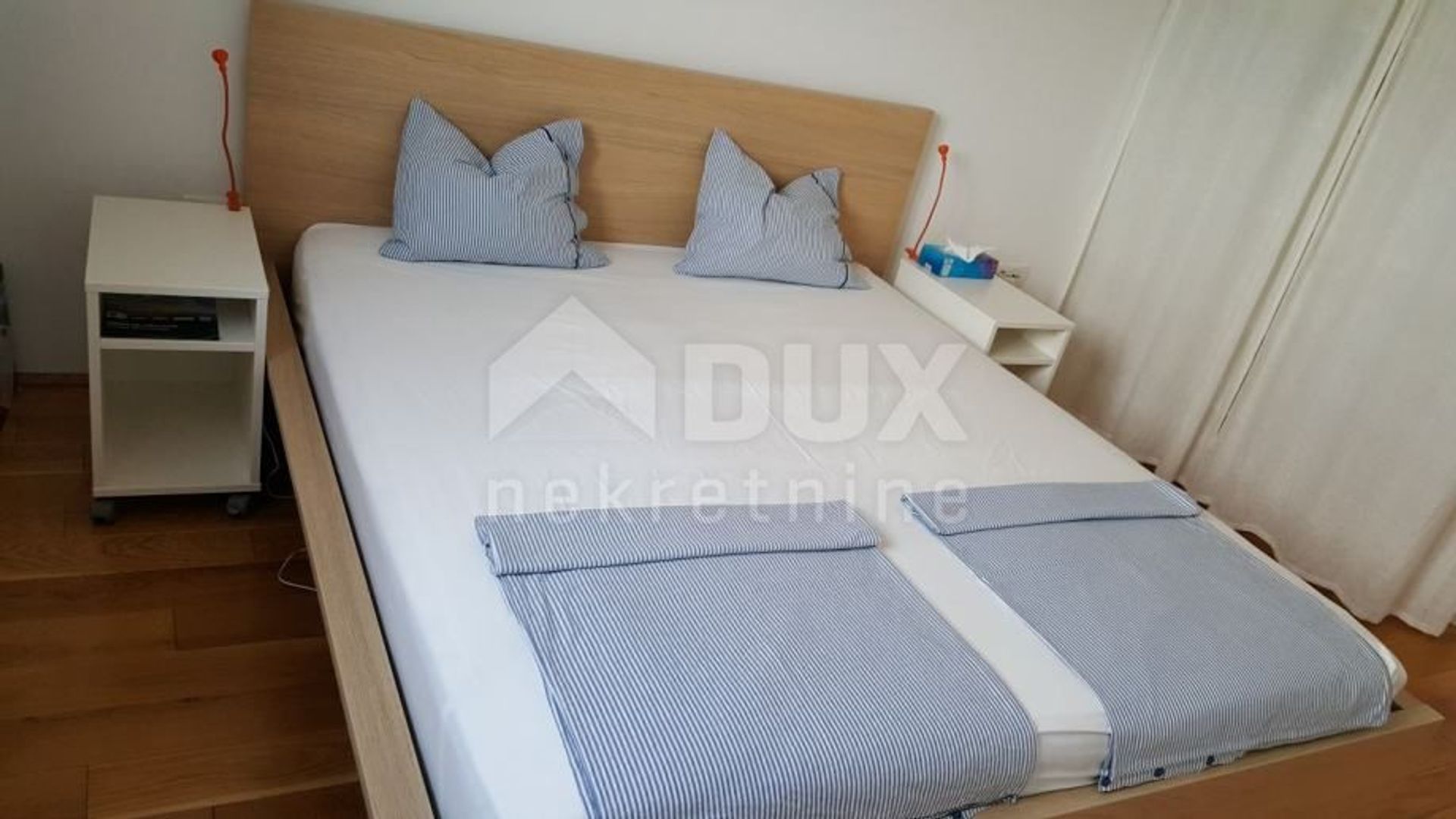 Condominium dans Biograd na Moru, Zadarska Zupanija 11534253