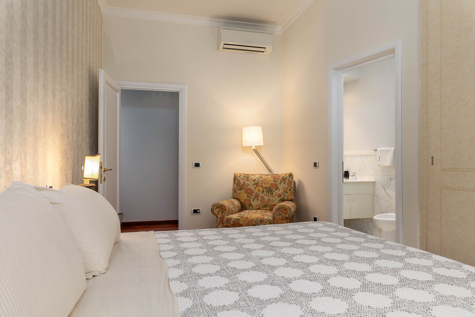 Condominium in Florence, Tuscany 11534322