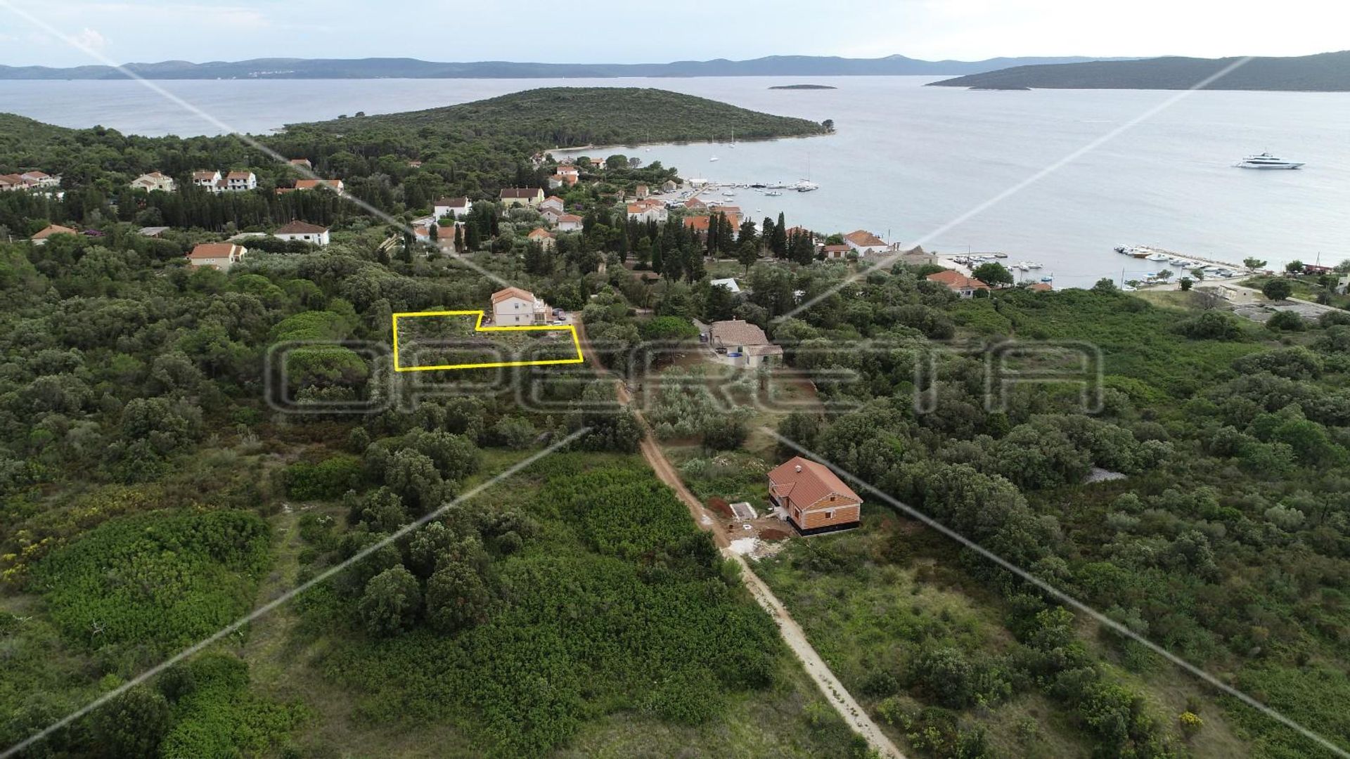 Land in Donje Petrcane, Zadarska Zupanija 11534346