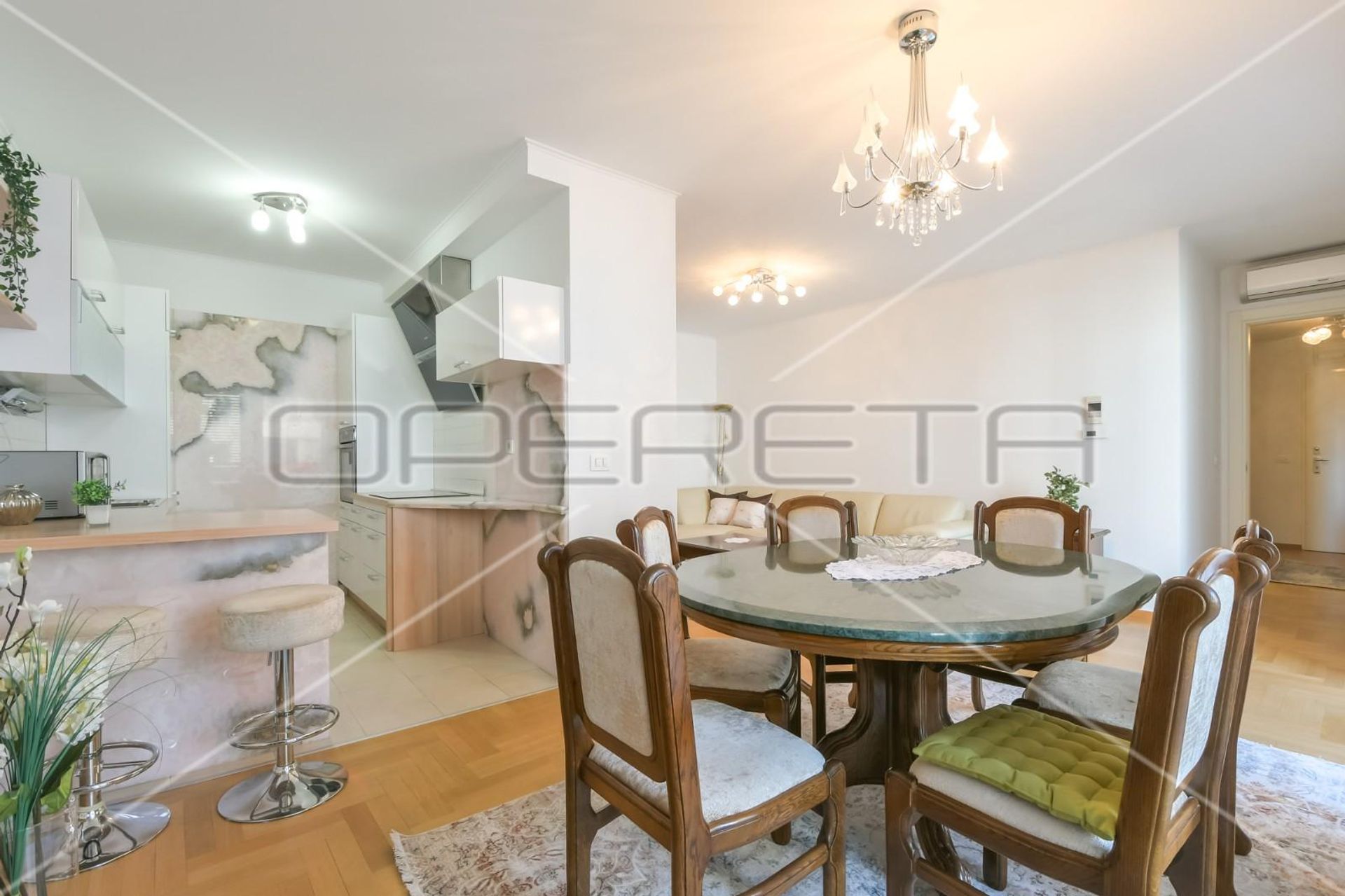 Osakehuoneisto sisään Donji Bukovec, Zagreb, Grad 11534486