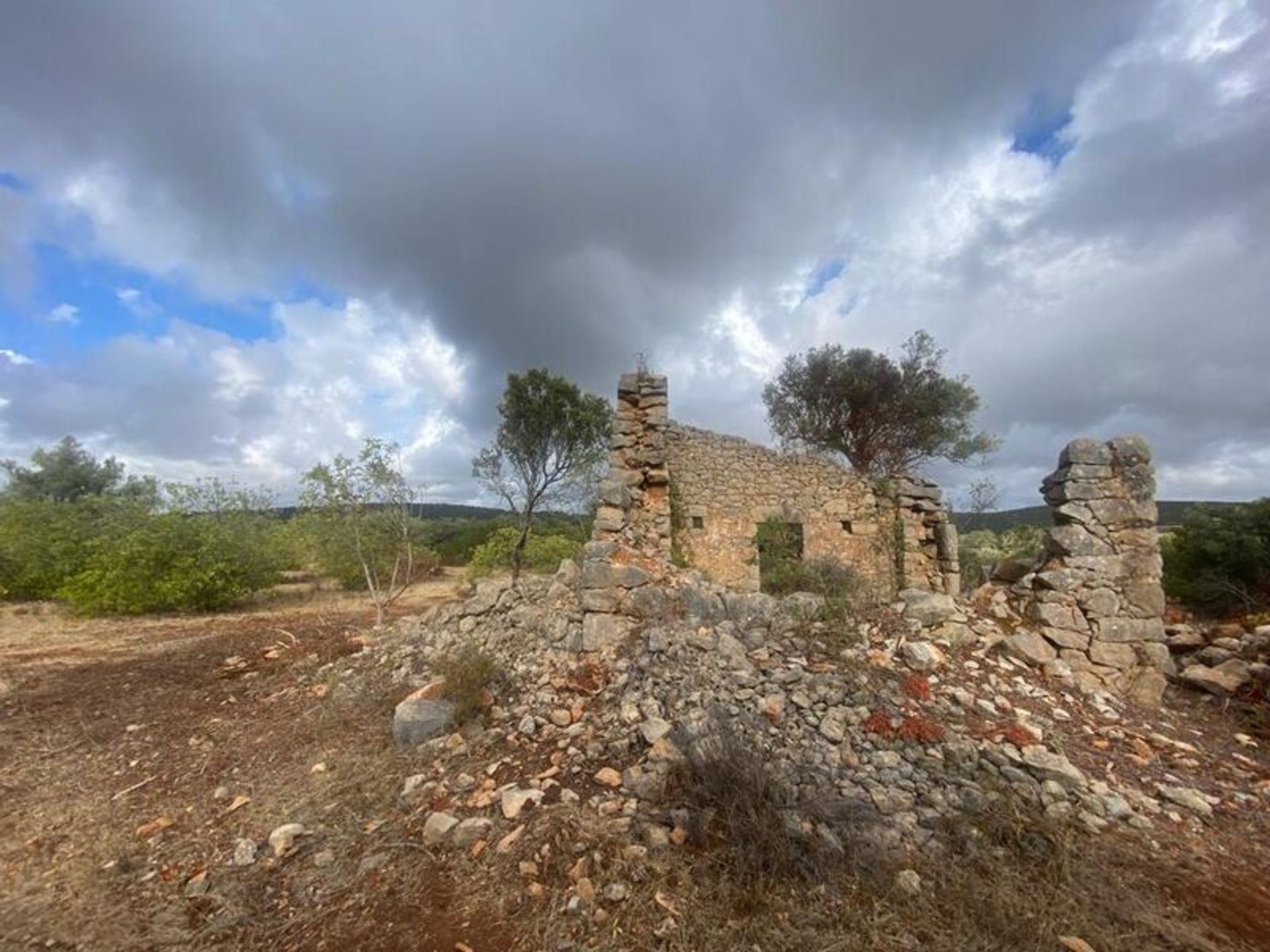 Tanah di Loulé, Faro District 11535976