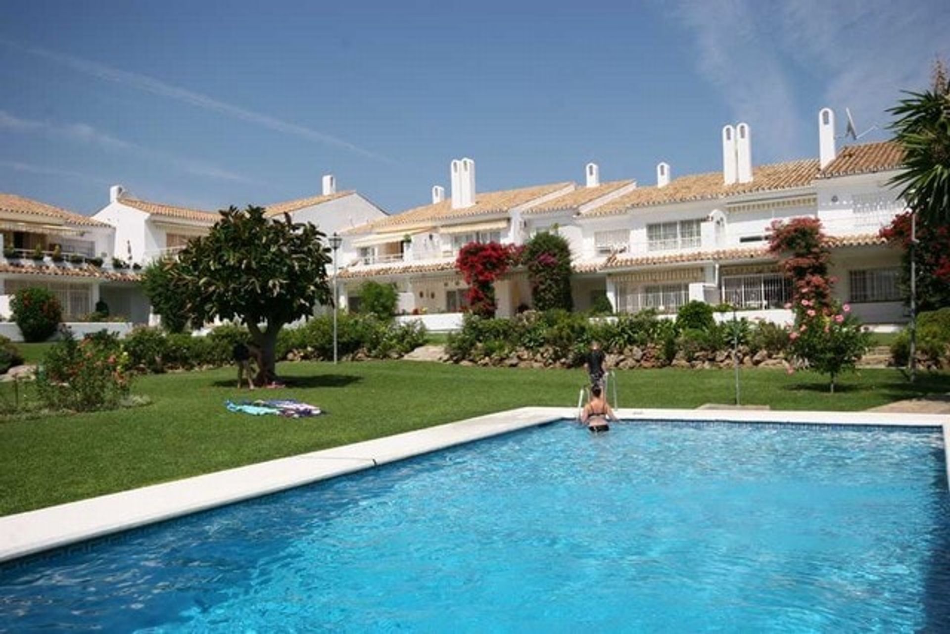 분양 아파트 에 Estepona, Andalucía 11536247