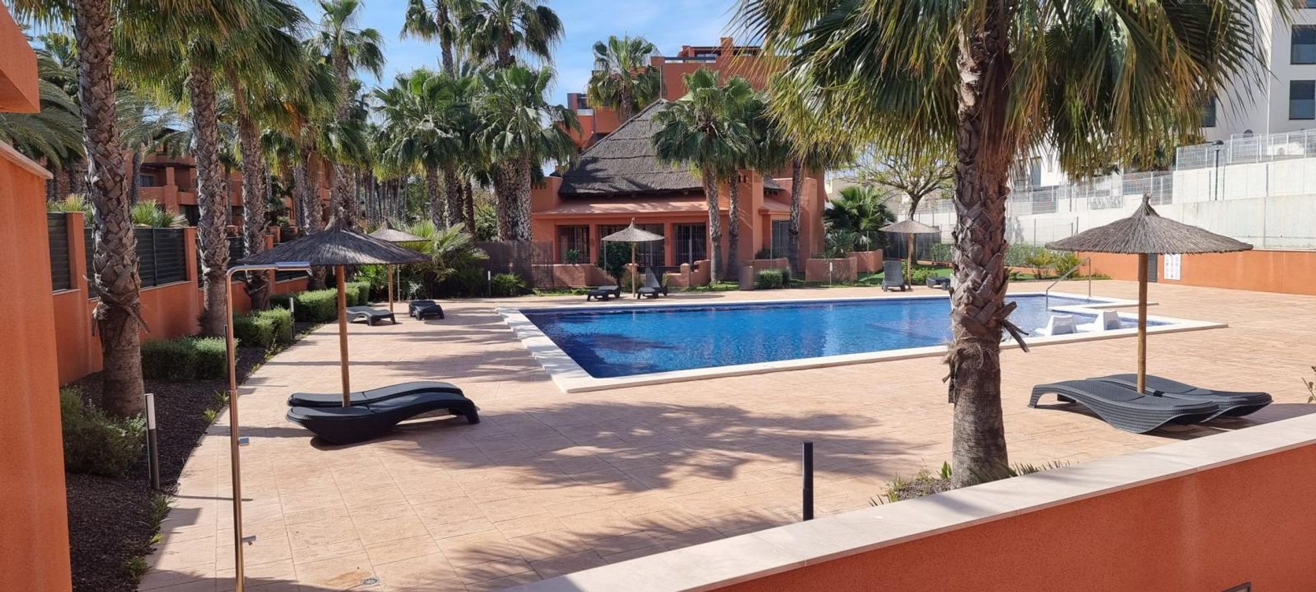 Condominium in Orihuela, Comunidad Valenciana 11536272