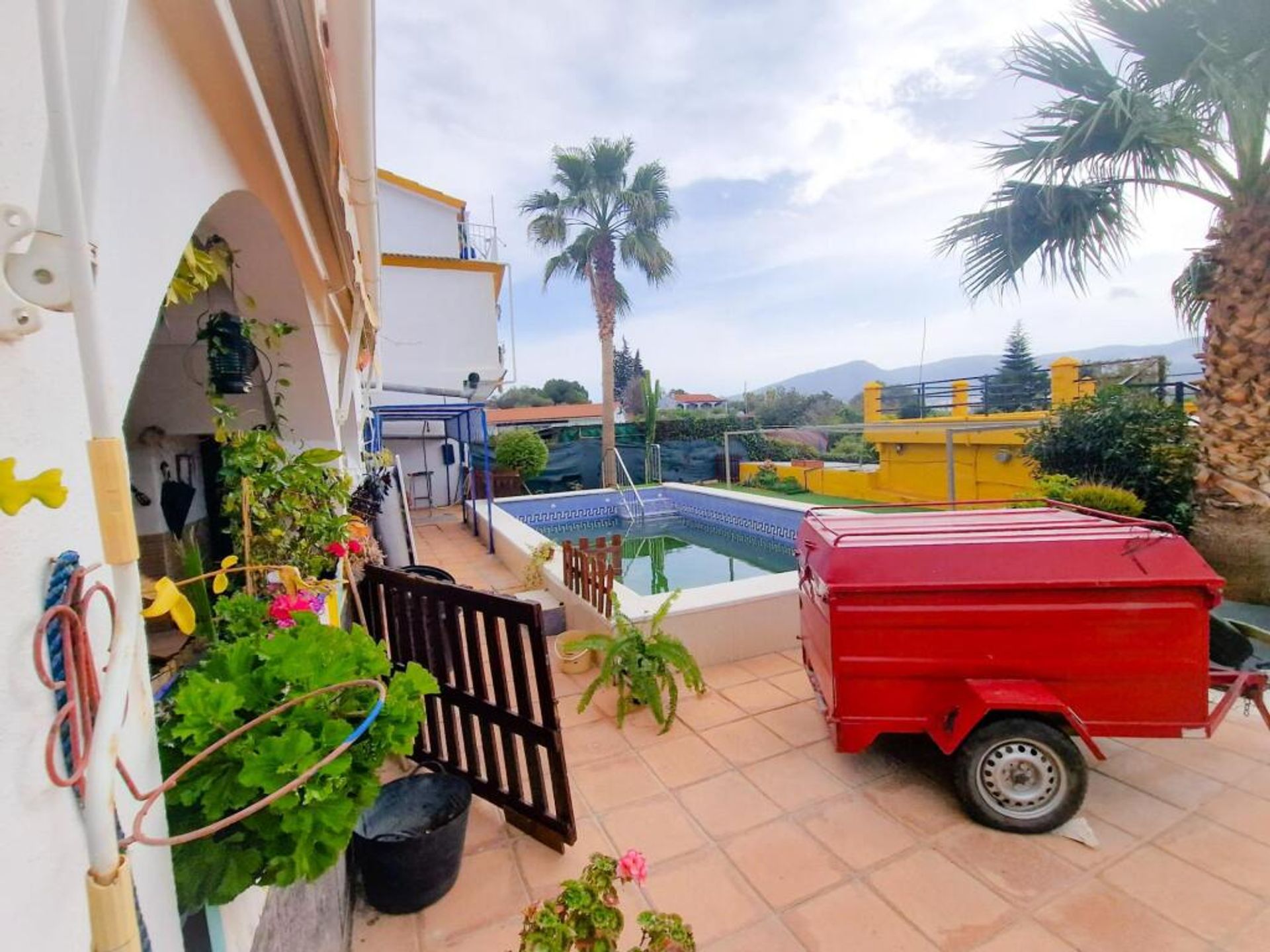 Huis in Alhaurín de la Torre, Andalucía 11536490