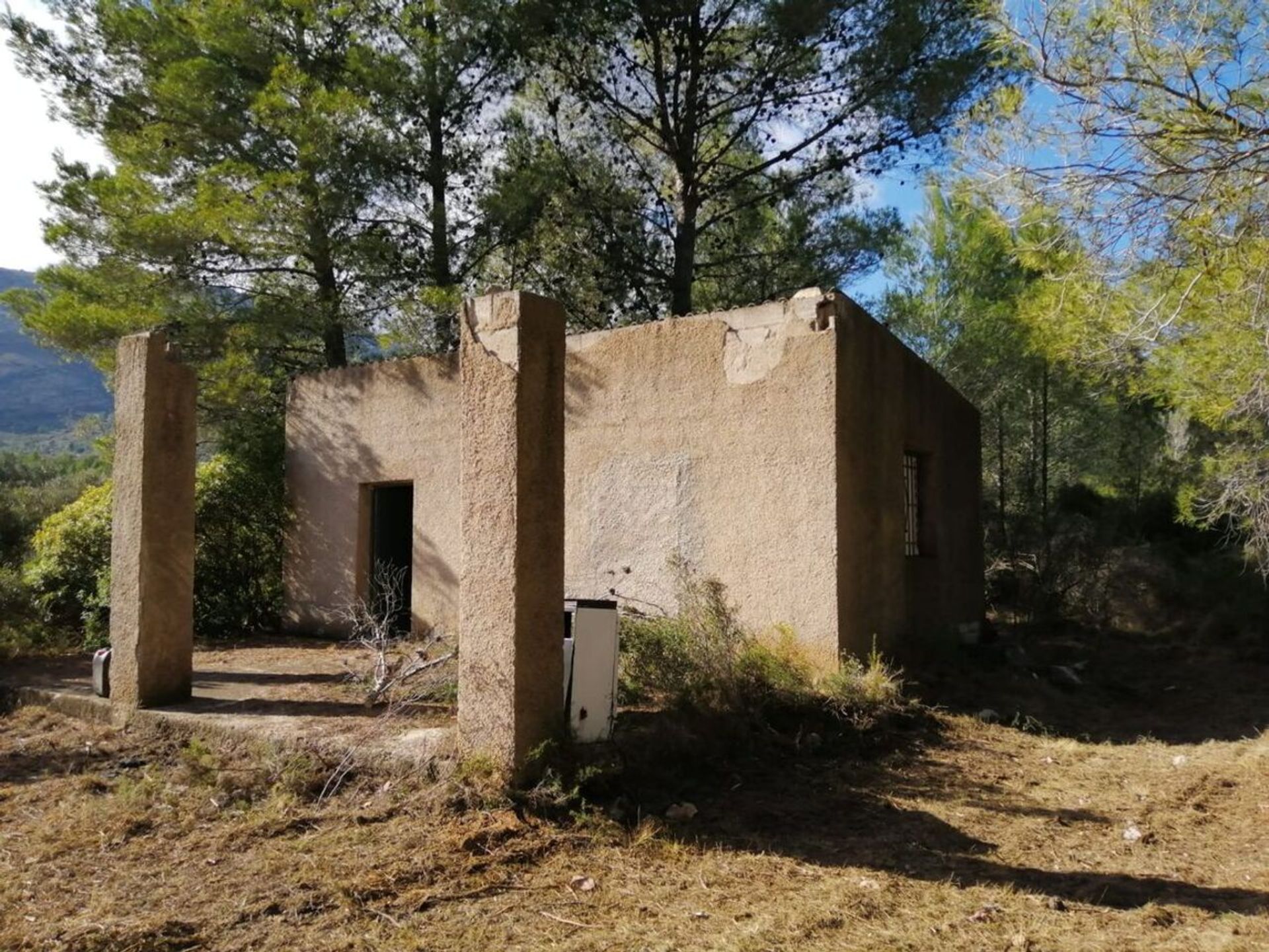 土地 在 Alcalalí, Valencian Community 11537051