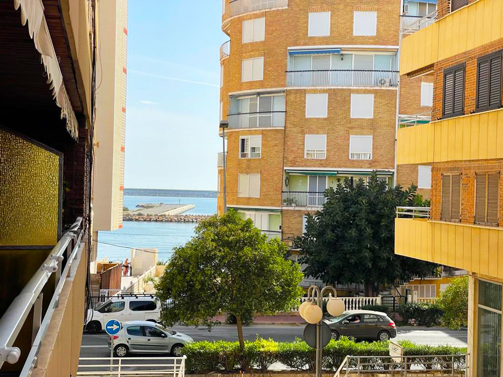 Condominium in Torrevieja, Valencia 11537239